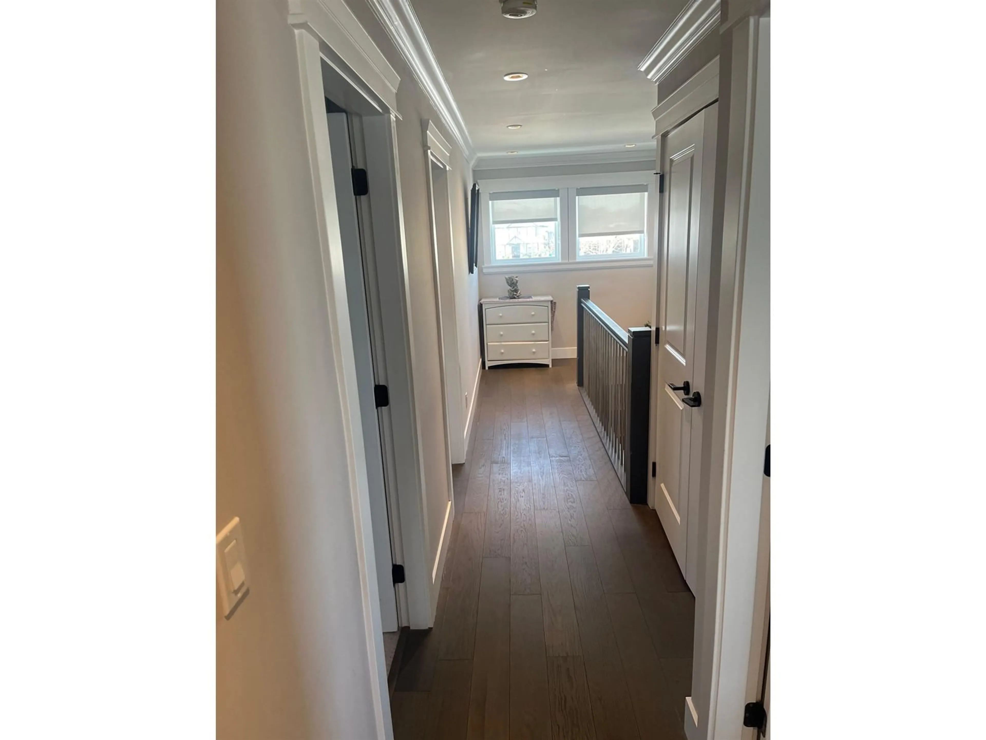 Indoor entryway for 7299 194A, Surrey British Columbia V4N6K1