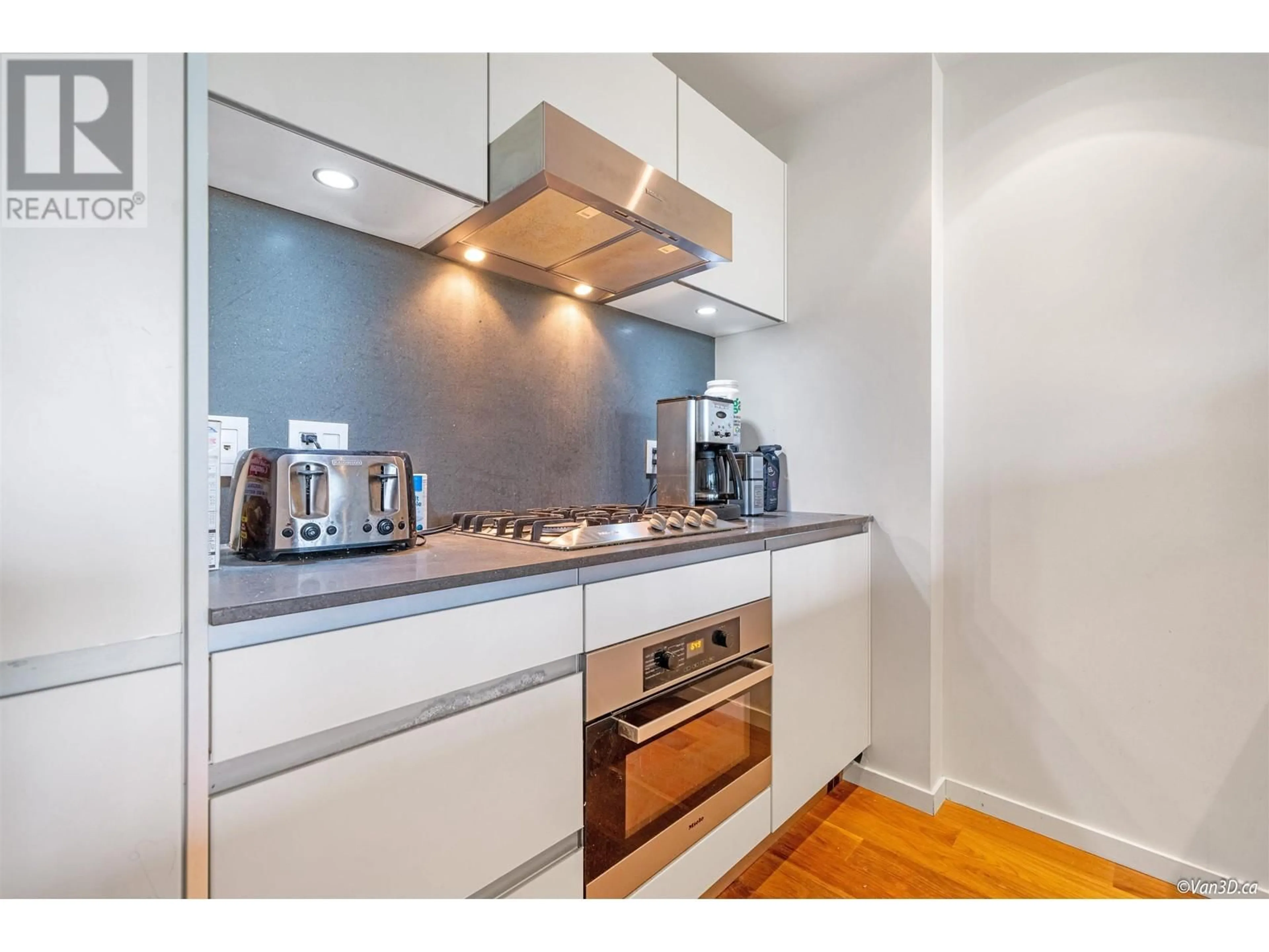 Standard kitchen, unknown for 608 8488 CORNISH STREET, Vancouver British Columbia V6P0C2