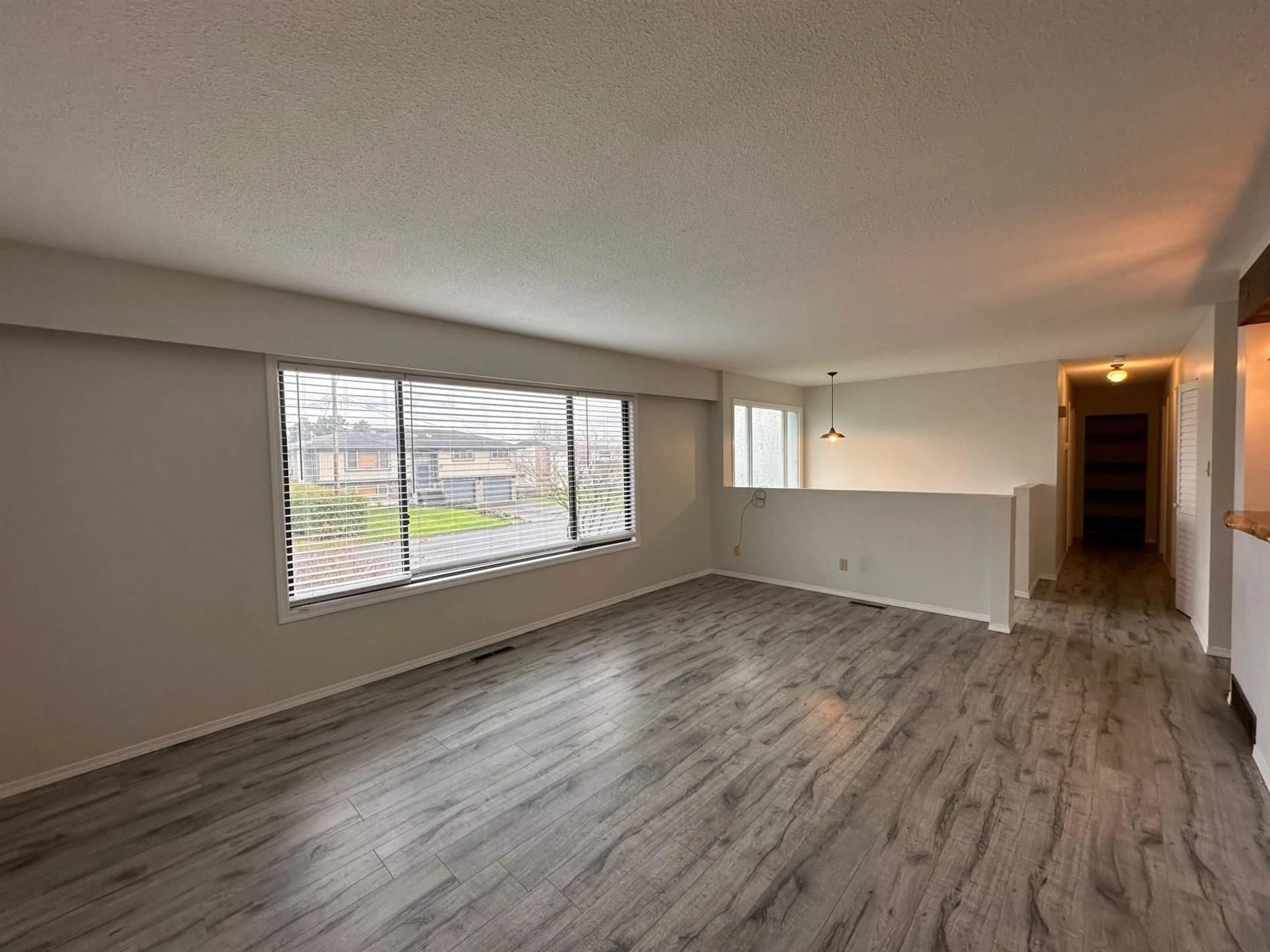 A pic of a room for 9543 PAULA CRESCENT, Chilliwack British Columbia V2P6H1