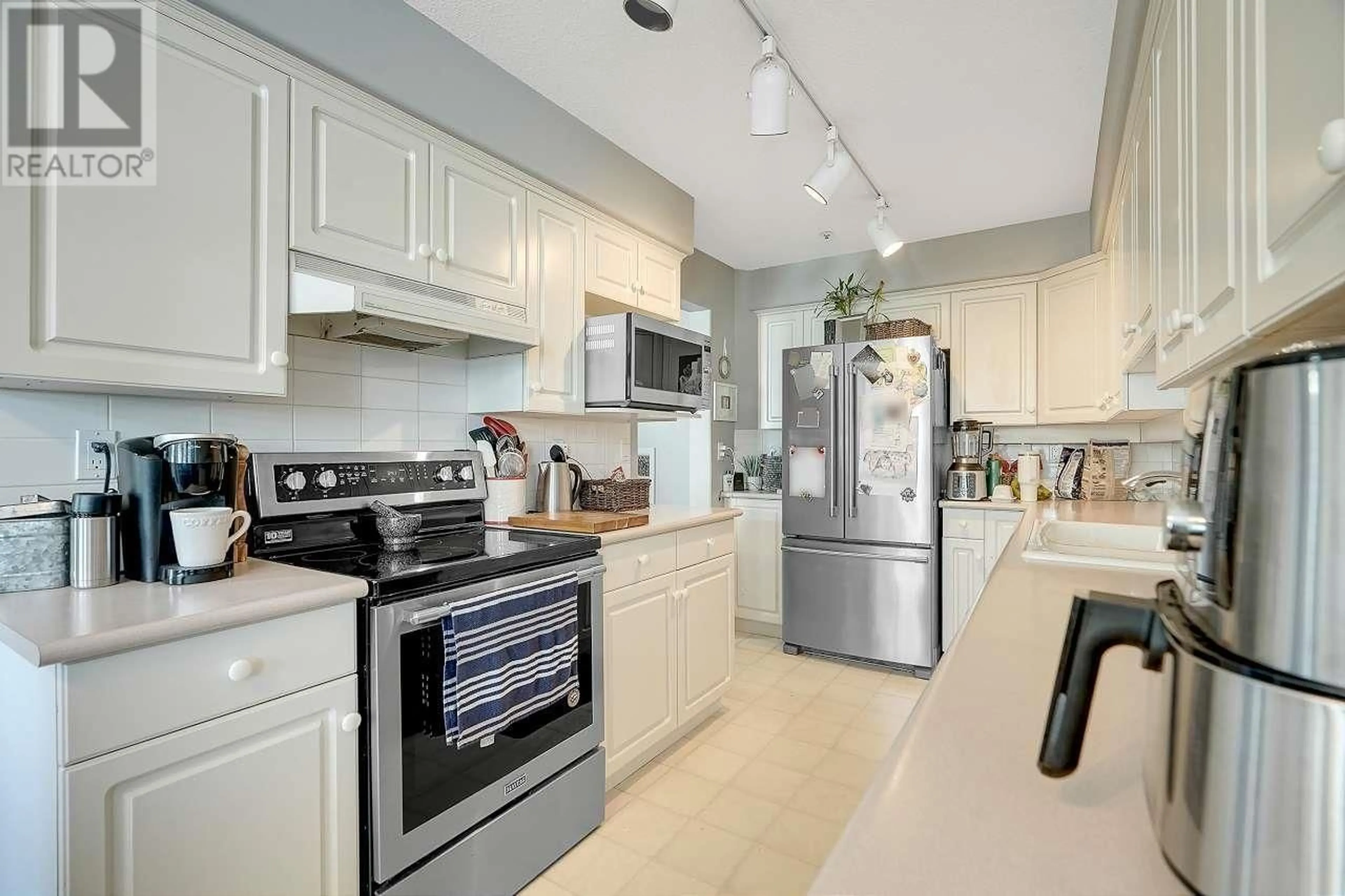 Unknown for 104S - 1100 56 STREET, Delta British Columbia V4L2N2