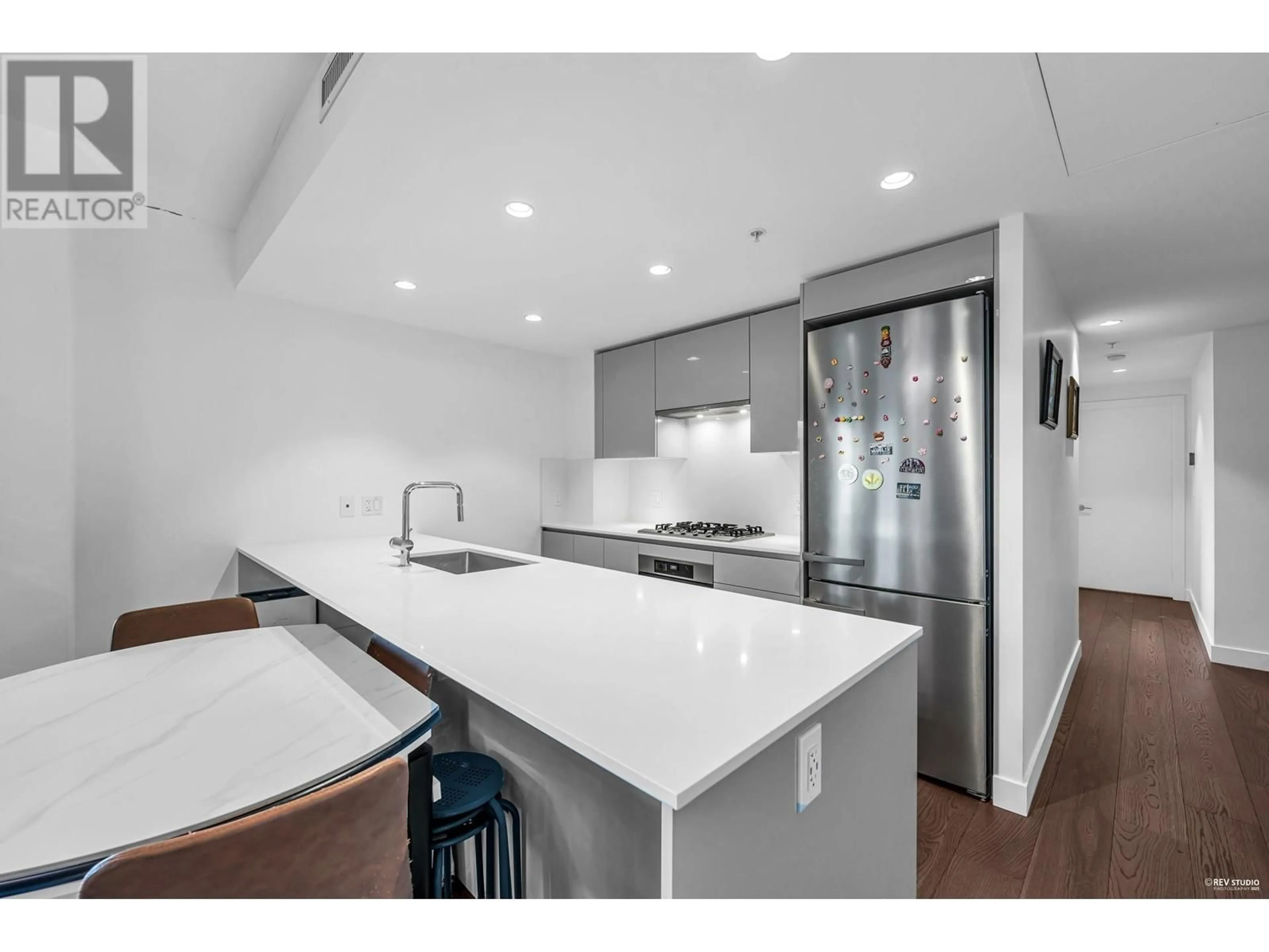 Open concept kitchen, unknown for 703 5766 GILBERT ROAD, Richmond British Columbia V7C0G2