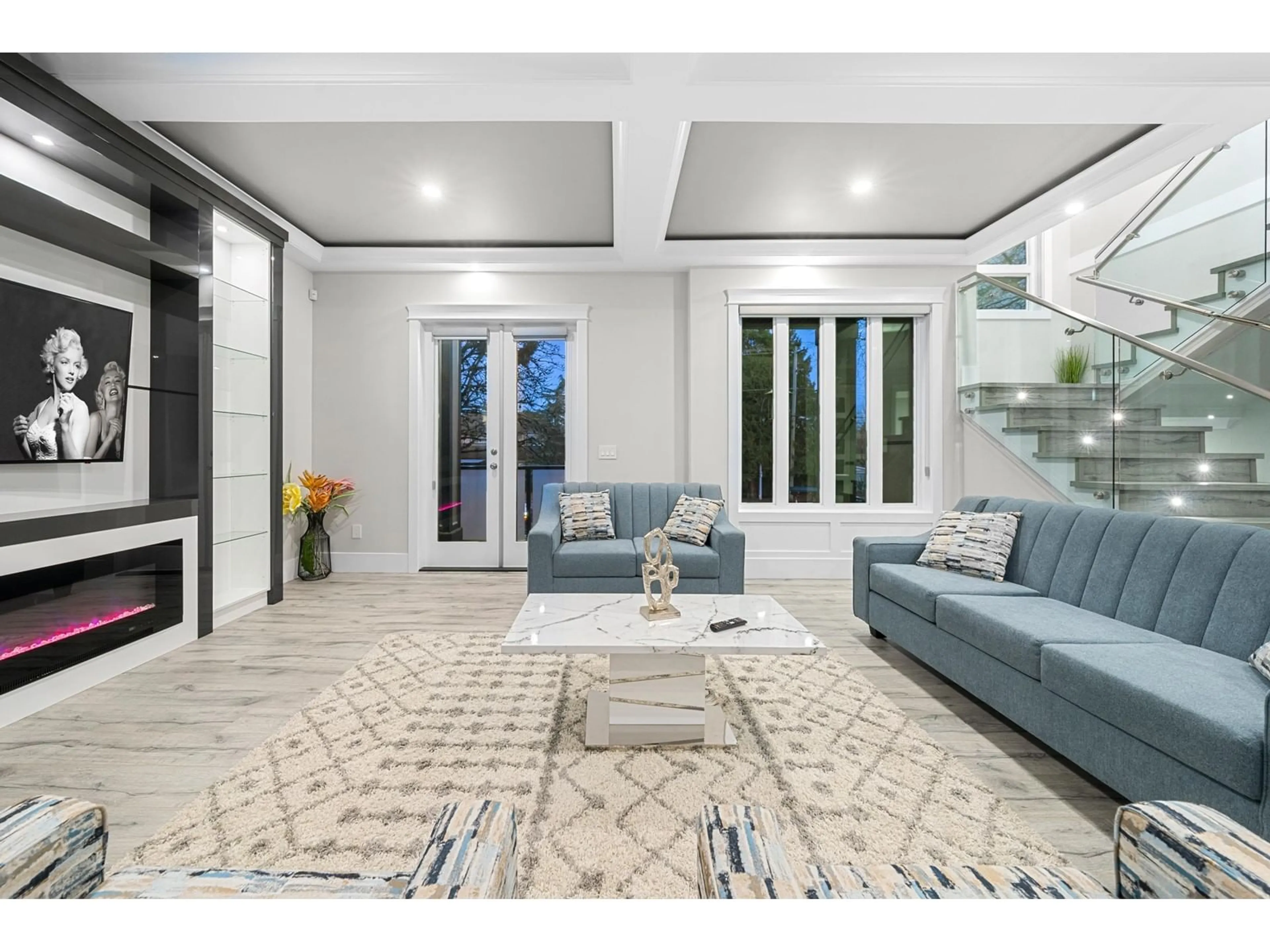 Living room with furniture, ceramic/tile floor for 8909 128 STREET, Surrey British Columbia V3V5M6