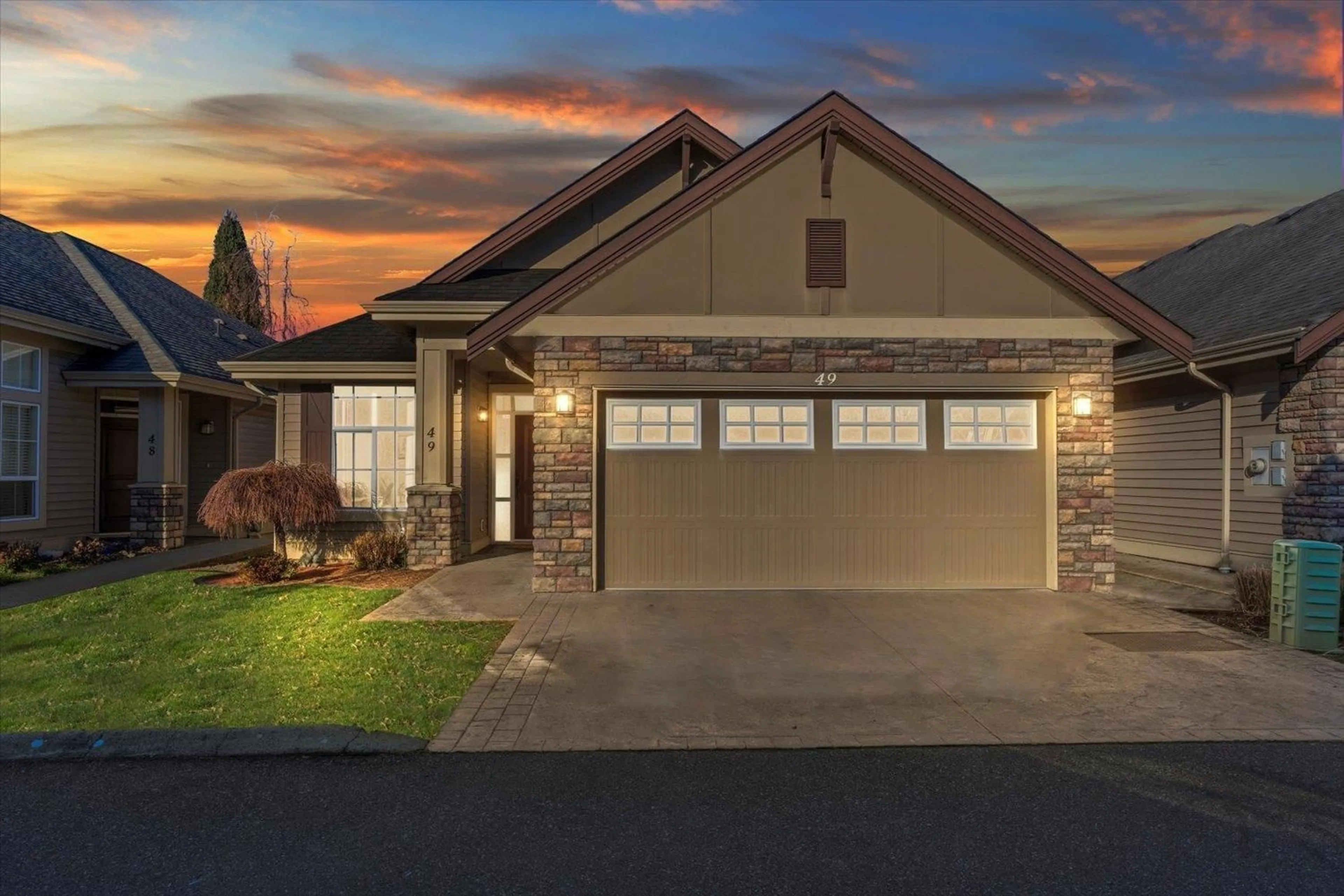 Home with brick exterior material, street for 49 6577 SOUTHDOWNE PLACE|Sardis South, Chilliwack British Columbia V2R0H4