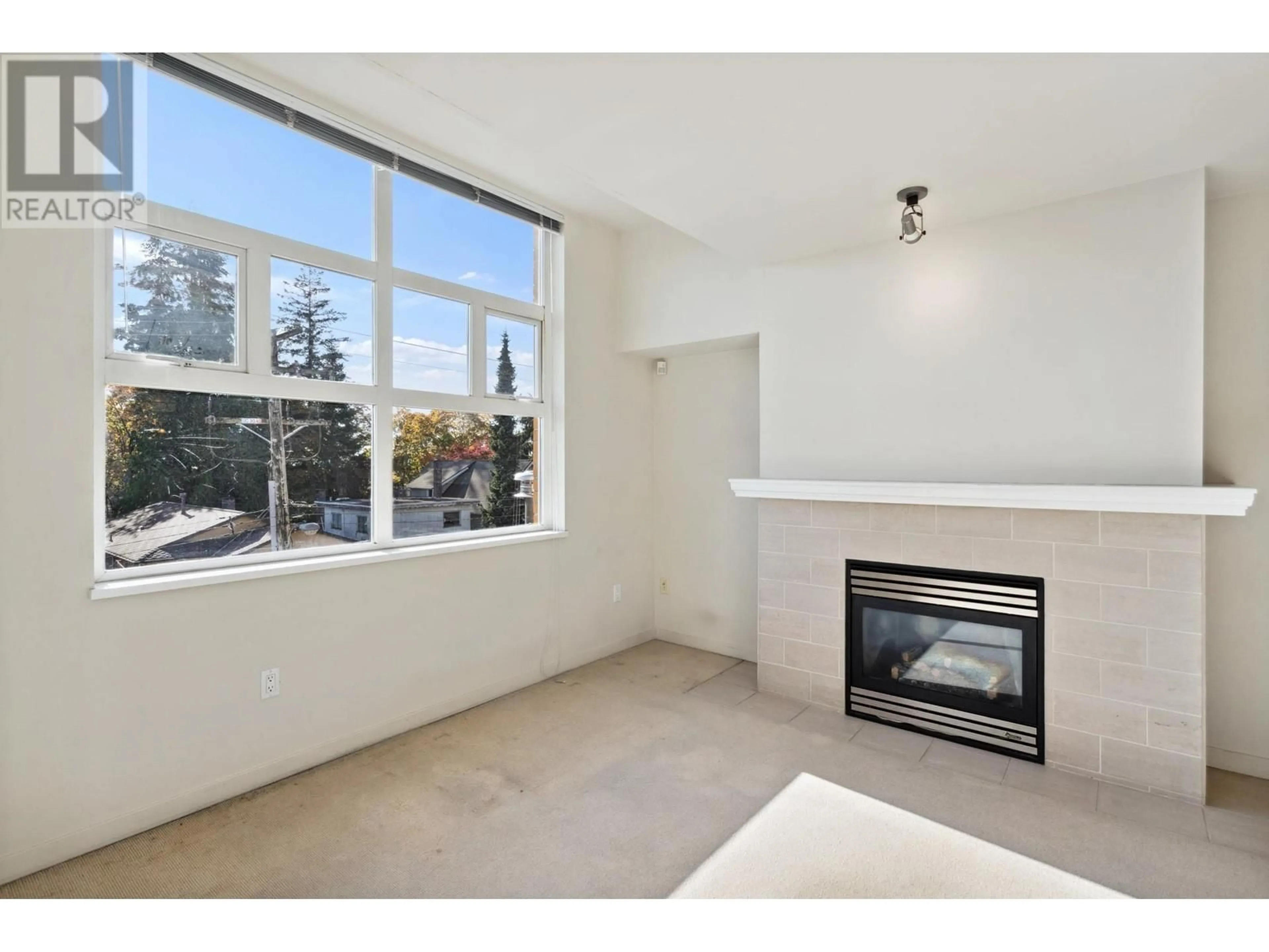 A pic of a room for 303 - 3580 41ST AVENUE, Vancouver British Columbia V6N3E6