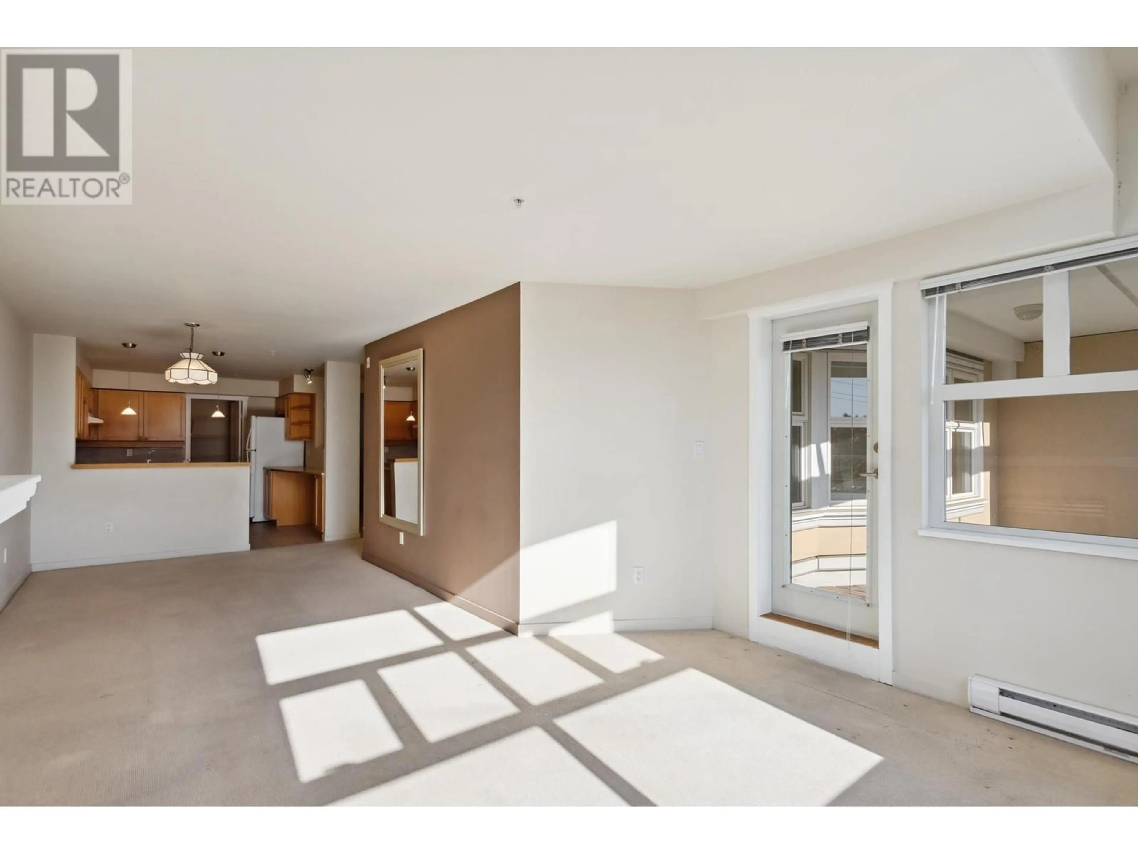 Unknown for 303 - 3580 41ST AVENUE, Vancouver British Columbia V6N3E6