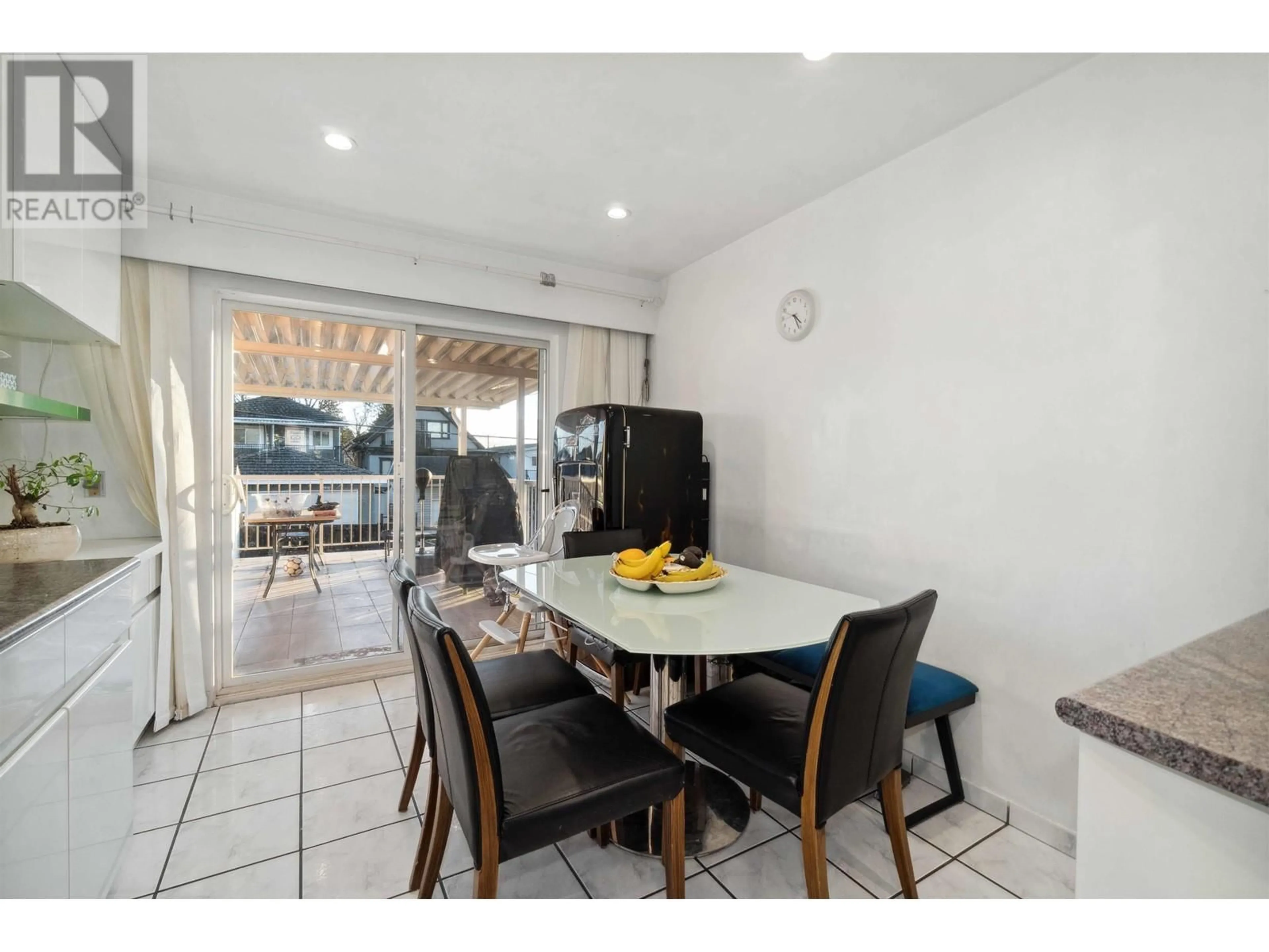 Dining room, ceramic/tile floor for 2232 E 52ND AVENUE, Vancouver British Columbia V5P1X1