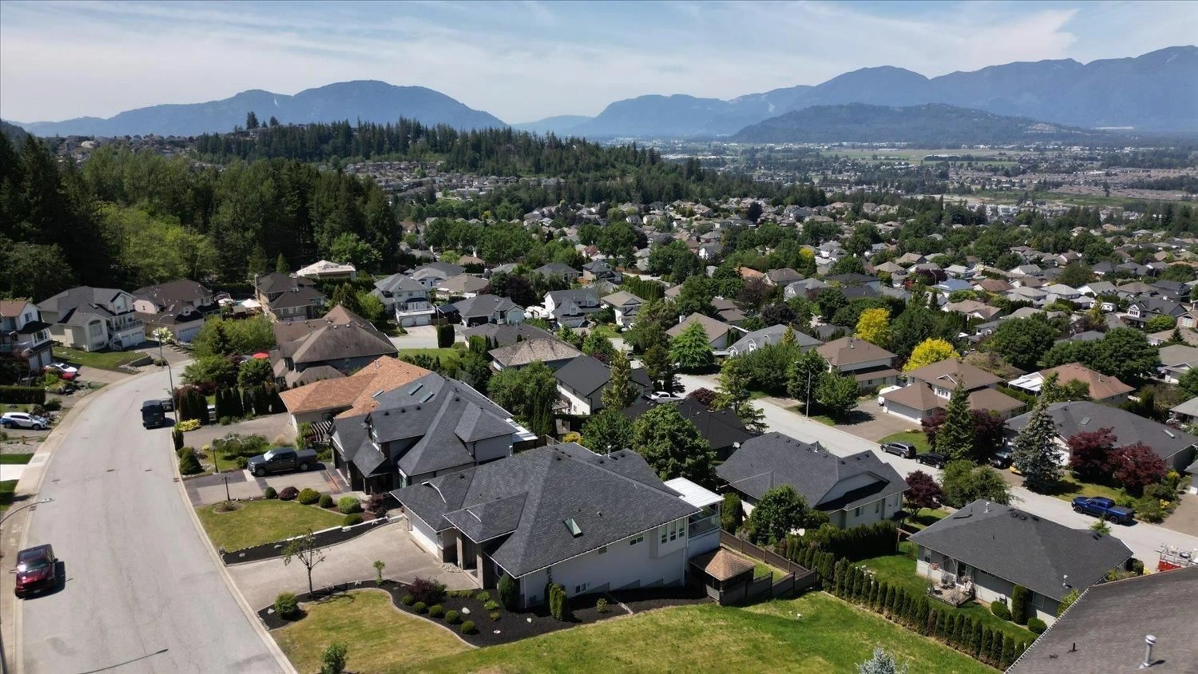 A pic from outside/outdoor area/front of a property/back of a property/a pic from drone, mountain view for 5298 GOLDSPRING PLACE|Promontory, Sardis British Columbia V2R3Y3