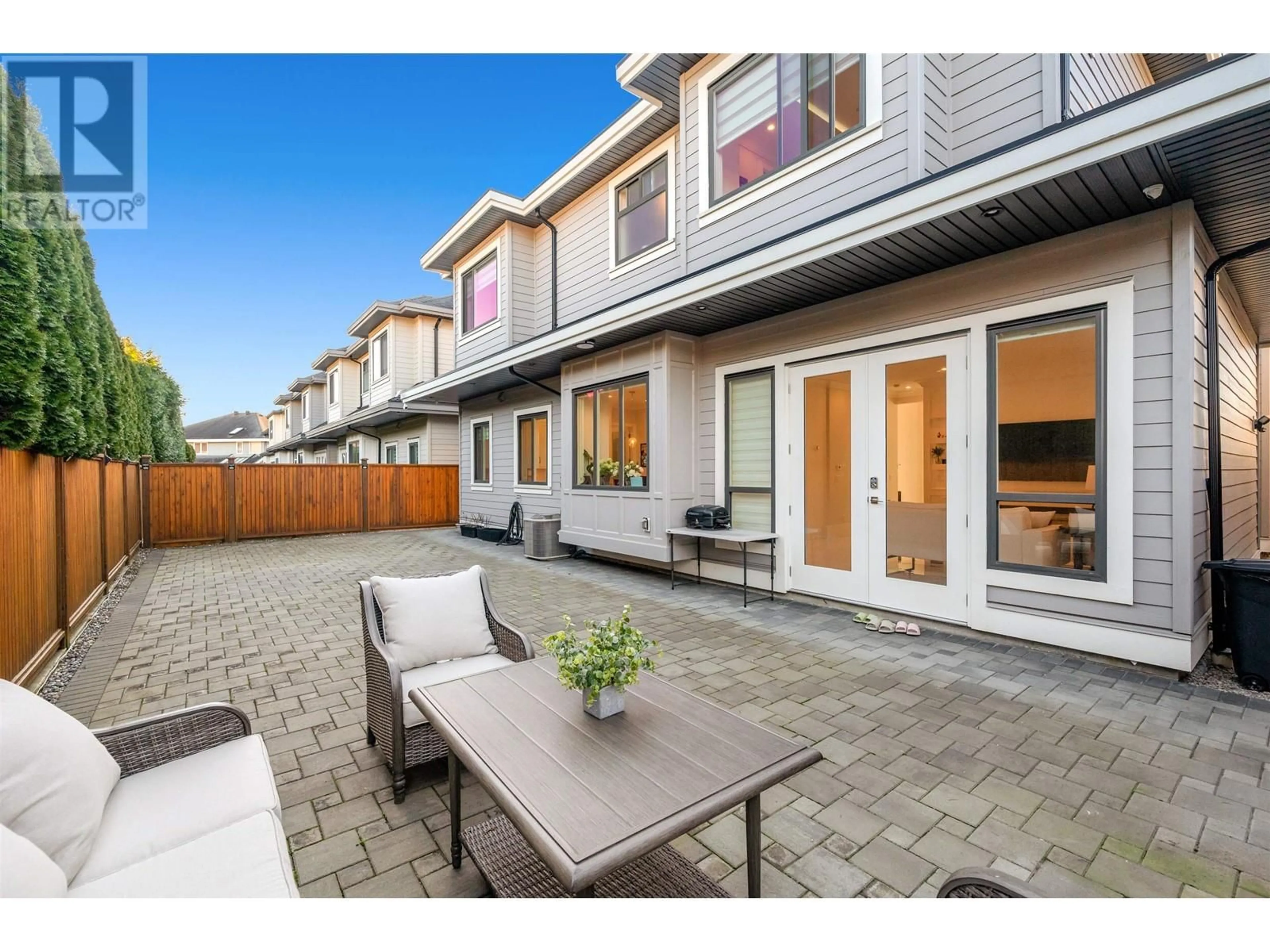 Patio, street for 7242 LYNNWOOD DRIVE, Richmond British Columbia V7C0C6