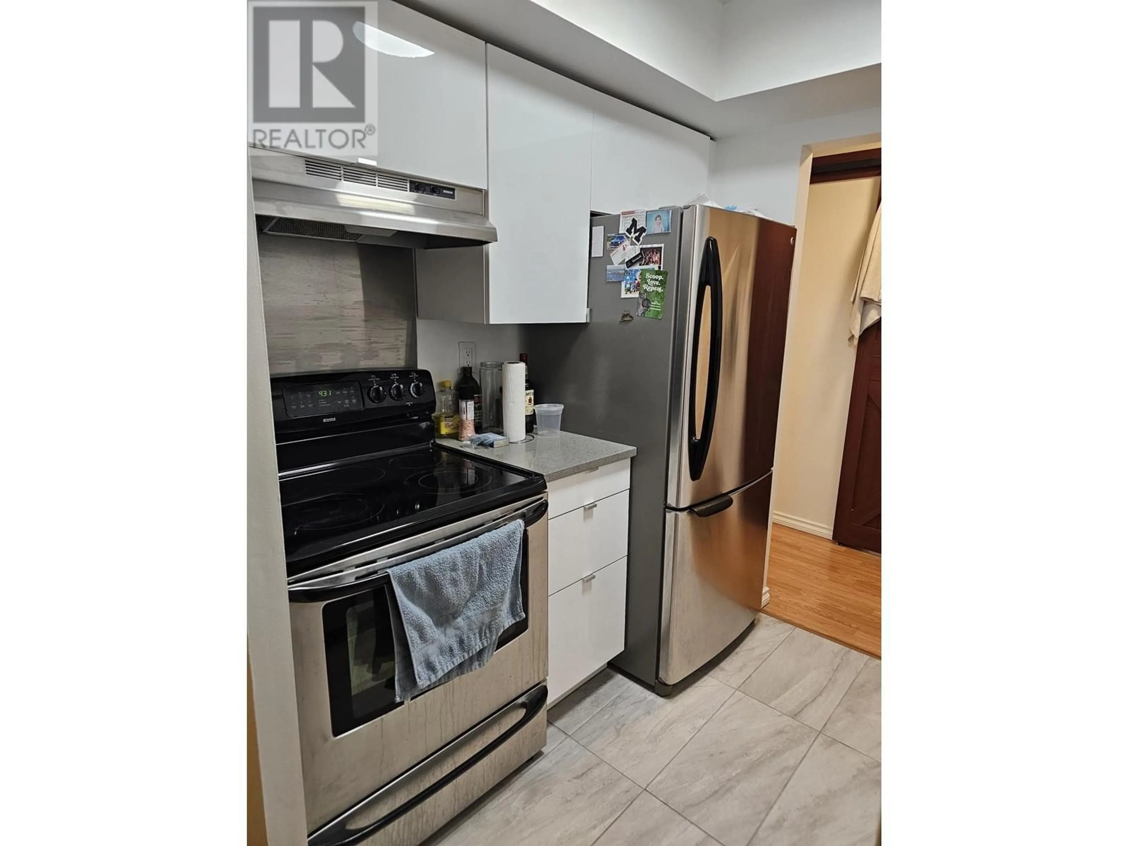 Standard kitchen, unknown for 306 1396 BURNABY STREET, Vancouver British Columbia V6E1P9