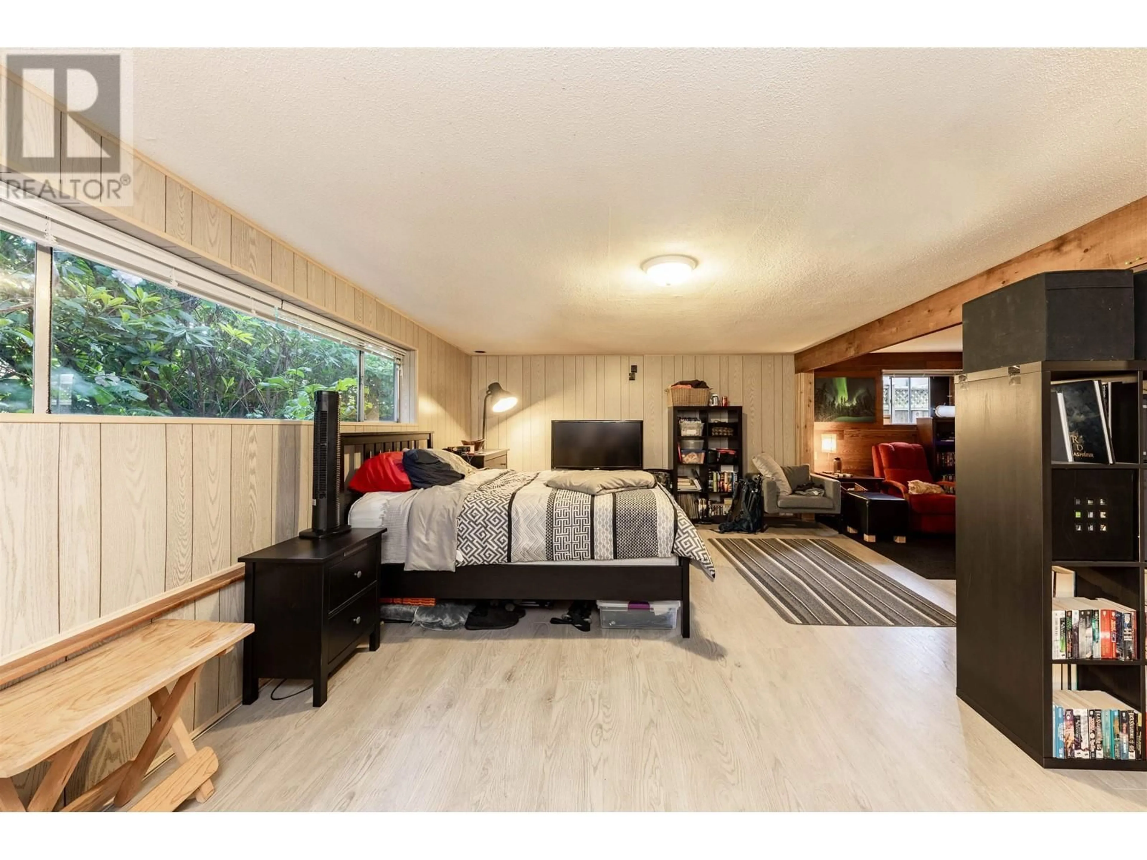 Bedroom with bed, wood/laminate floor for 1111 50B STREET, Delta British Columbia V4M2W2