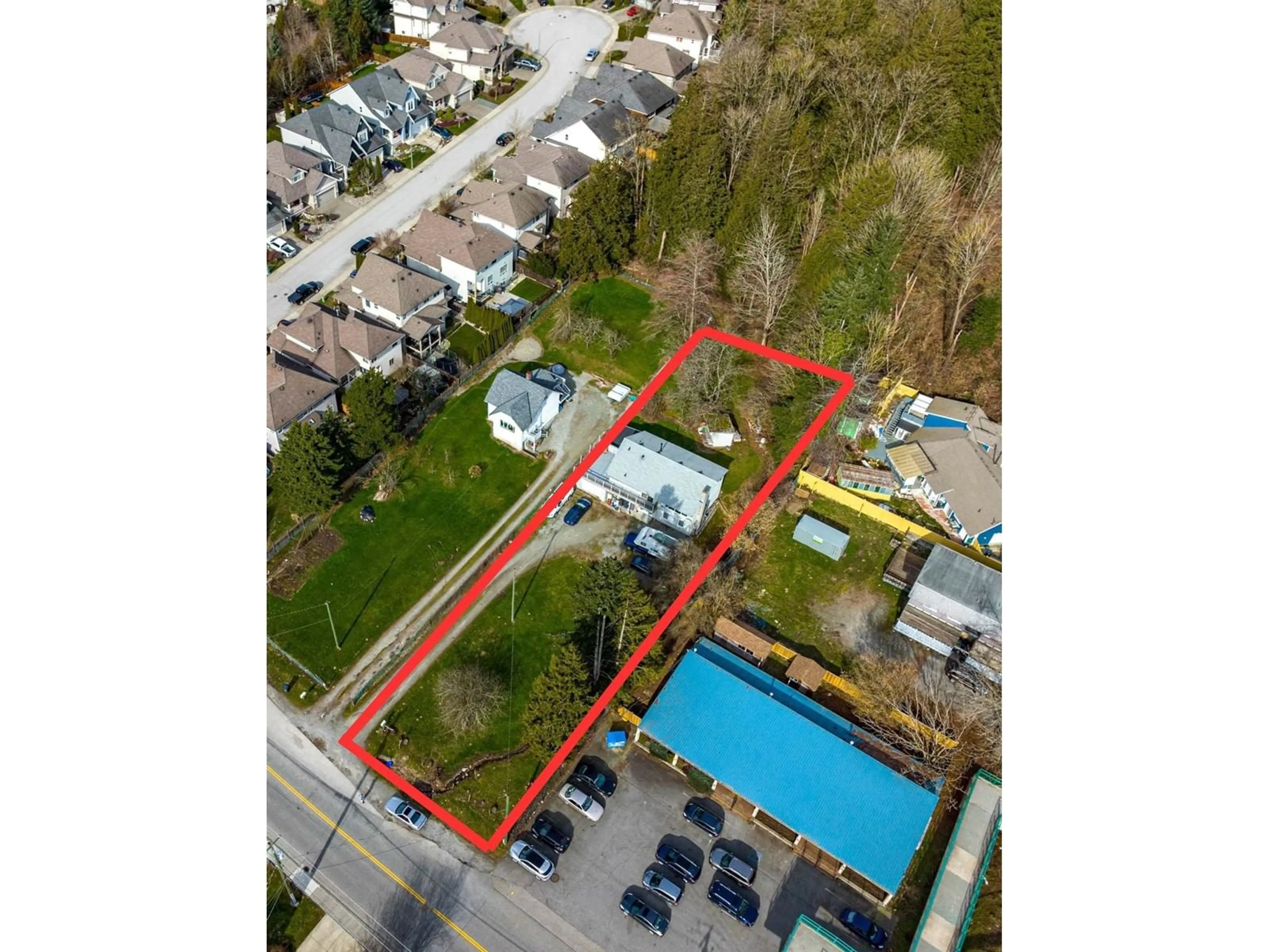 A pic from outside/outdoor area/front of a property/back of a property/a pic from drone, street for 19983 68 AVENUE, Langley British Columbia V2Y2W5