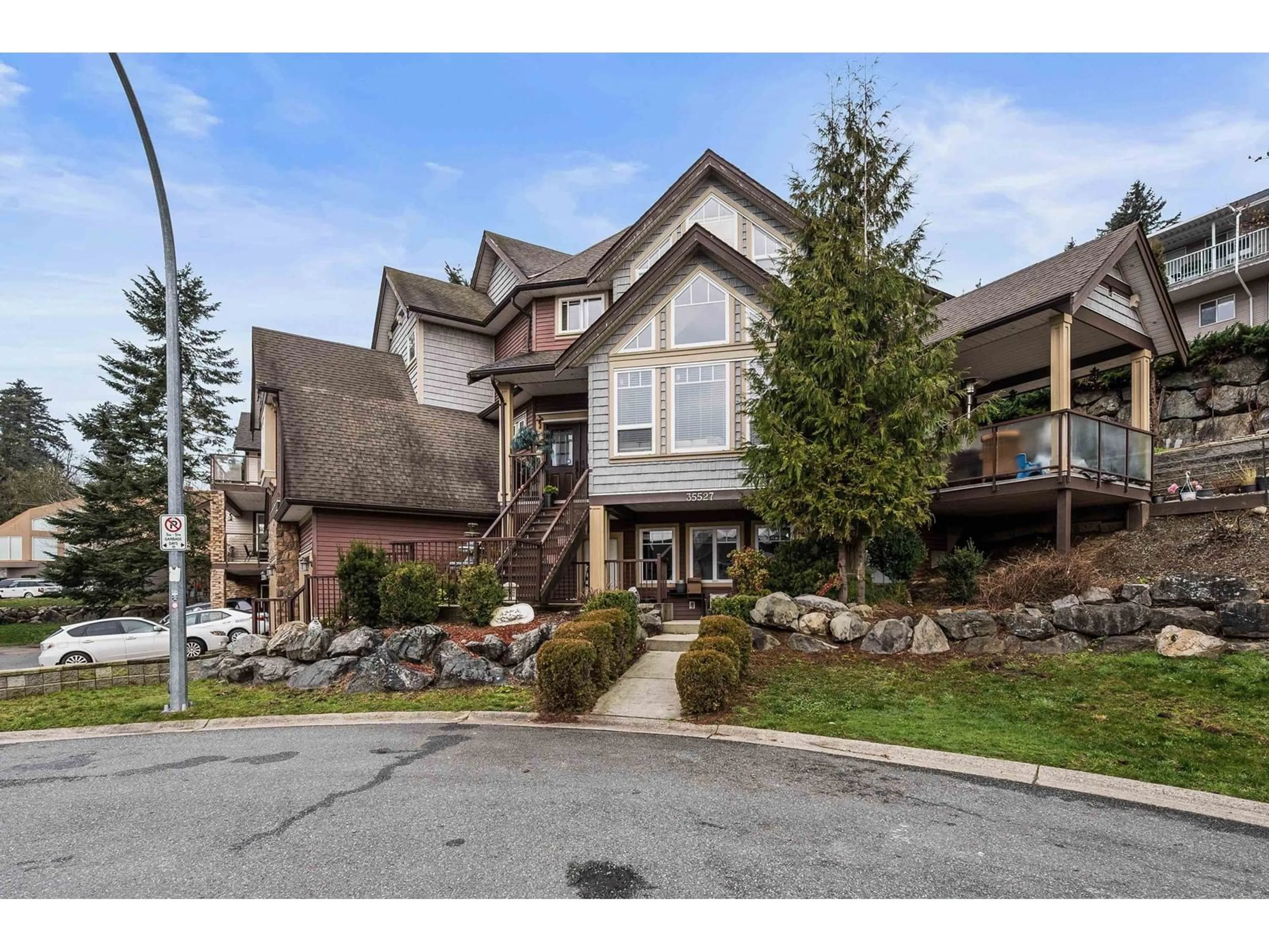 Unknown for 35527 ZANATTA, Abbotsford British Columbia V3G0B4