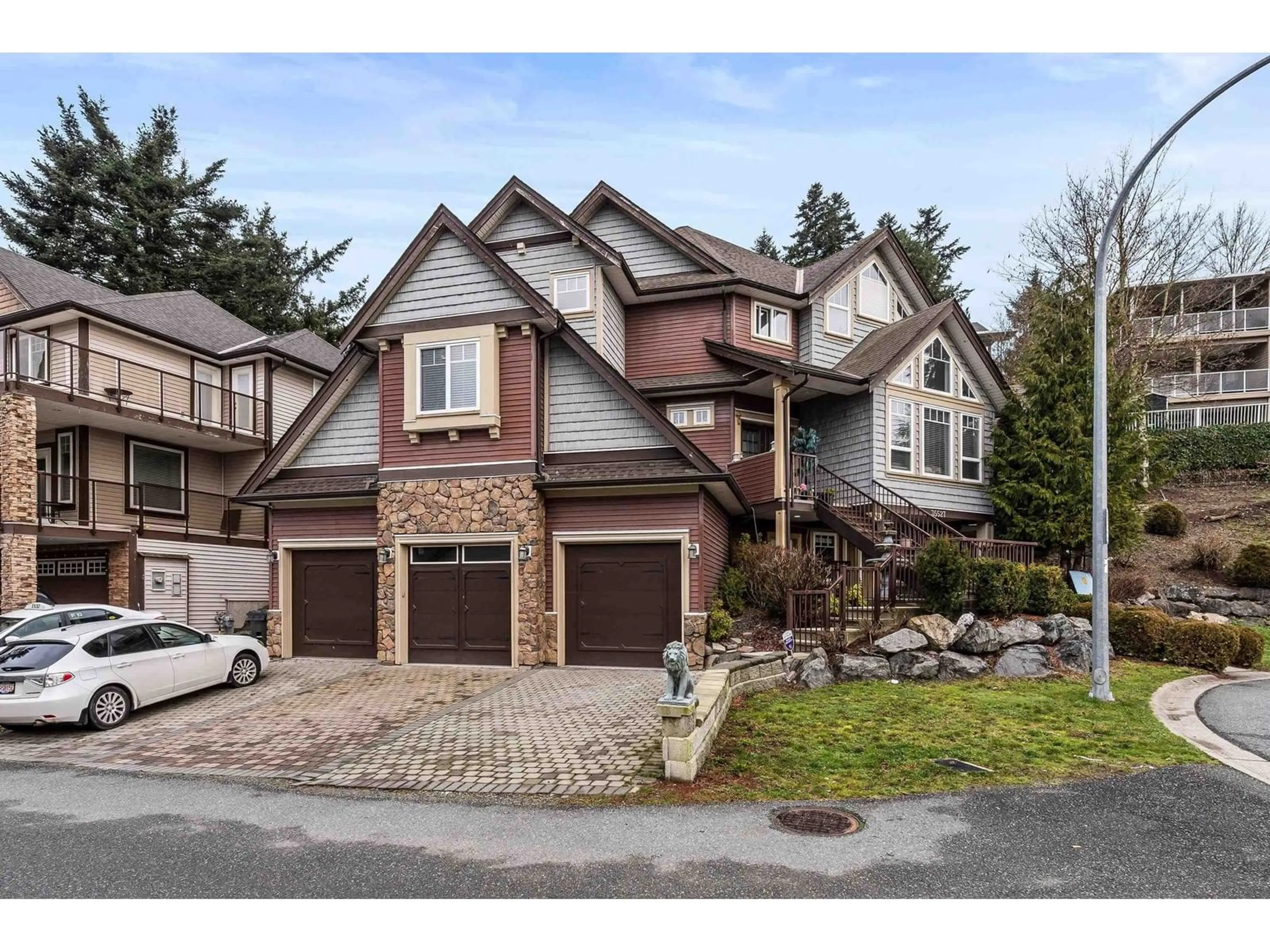 Home with brick exterior material, street for 35527 ZANATTA PLACE, Abbotsford British Columbia V3G0B4