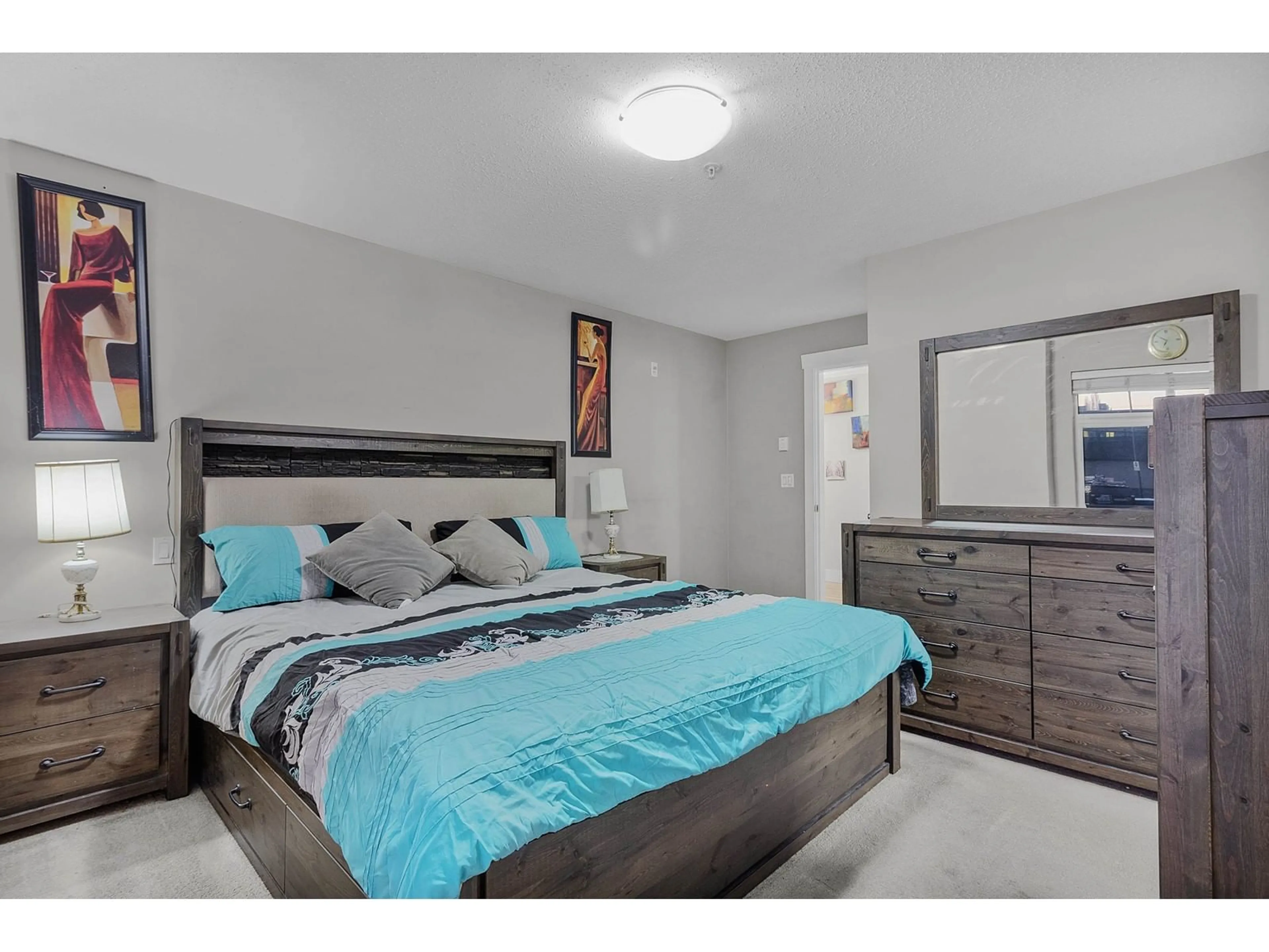 Bedroom with bed, unknown for 202 33255 OLD YALE ROAD, Abbotsford British Columbia V2S8R2