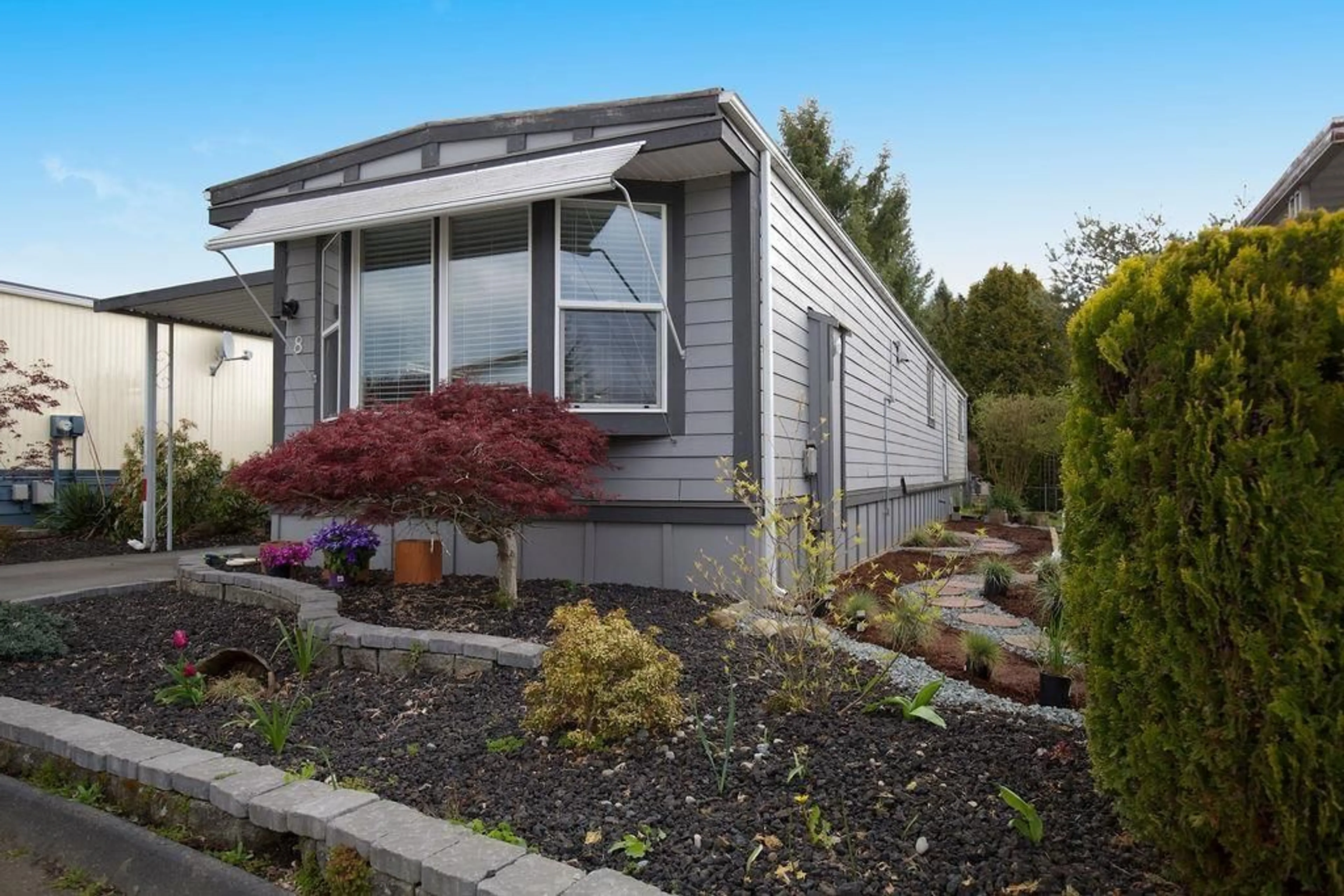 Home with vinyl exterior material, street for 8 - 15875 20, Surrey British Columbia V4A2B1