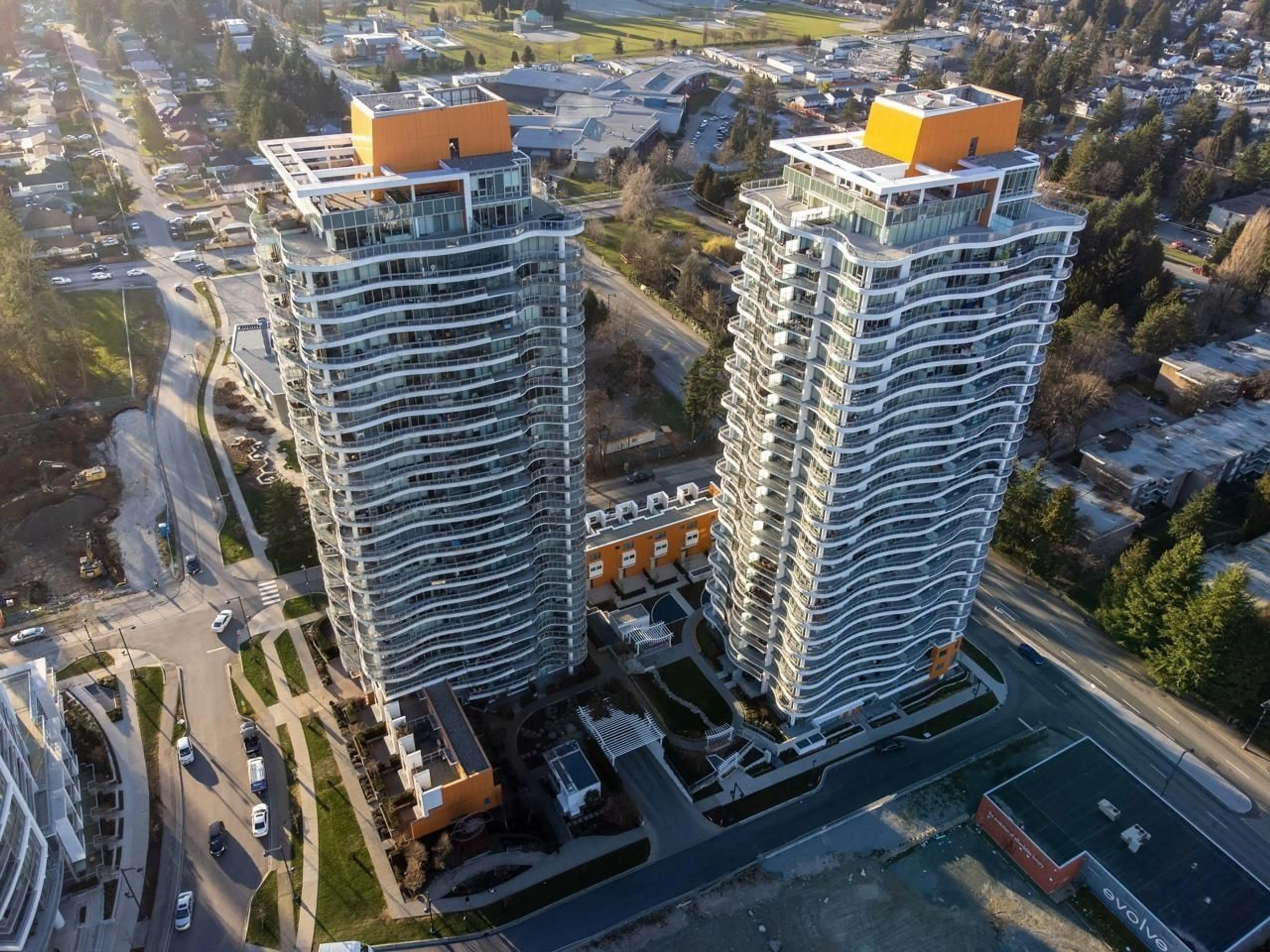 A pic from outside/outdoor area/front of a property/back of a property/a pic from drone, city buildings view from balcony for 706 13318 104 AVENUE, Surrey British Columbia V3T0R2