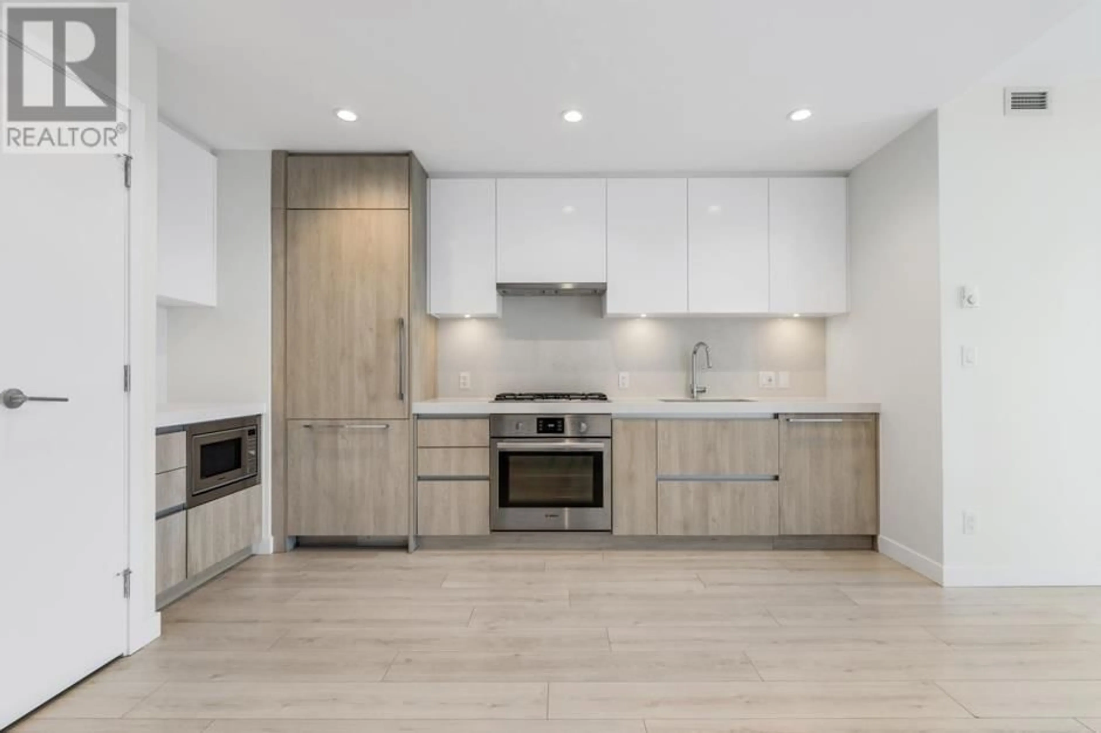 Open concept kitchen, unknown for 708 6080 MCKAY AVENUE, Burnaby British Columbia V5H0J4