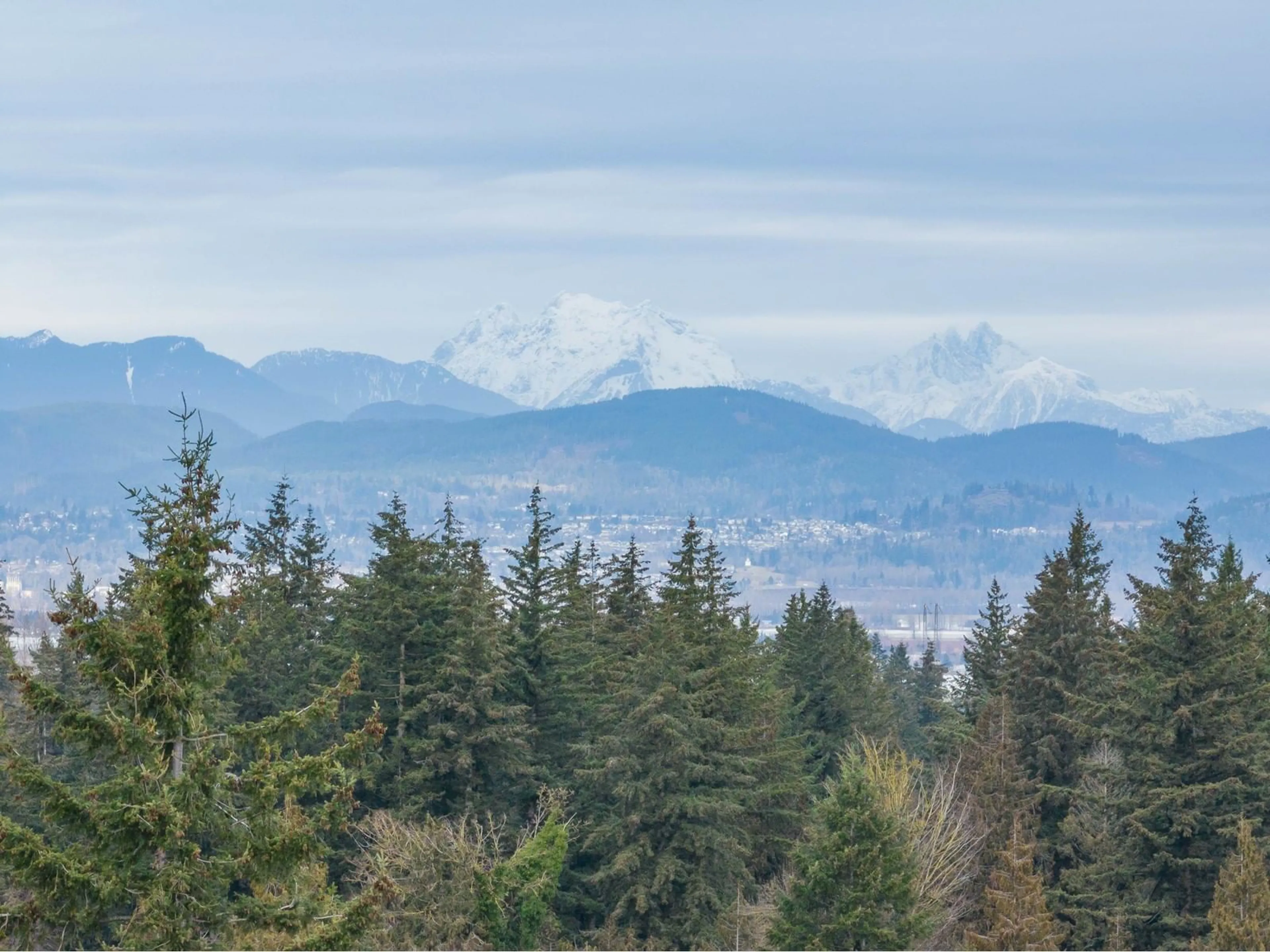 A pic from outside/outdoor area/front of a property/back of a property/a pic from drone, building for 2465 BECK, Abbotsford British Columbia V2S4S3