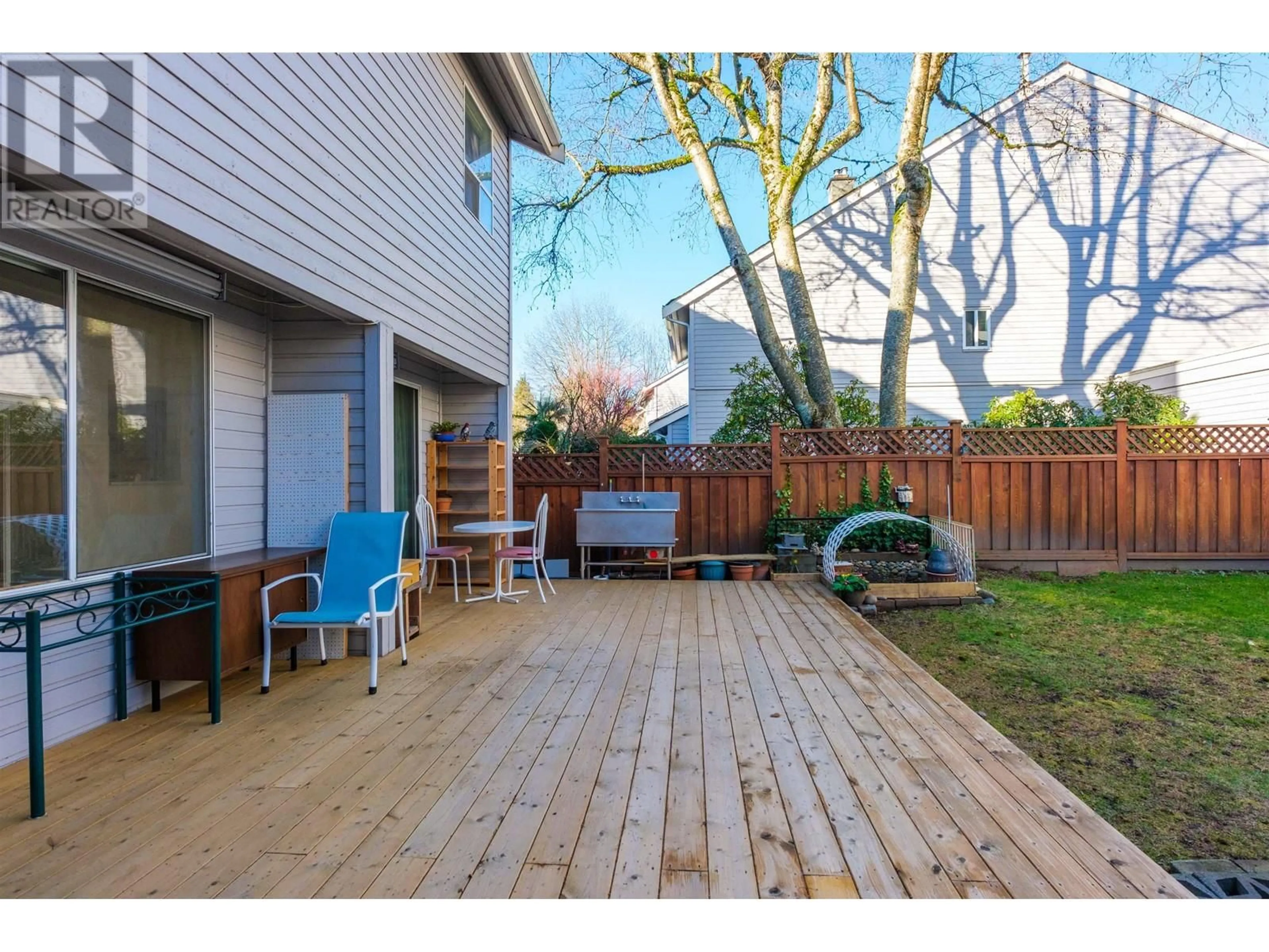 Patio, street for 3657 HANDEL AVENUE, Vancouver British Columbia V5S4G7