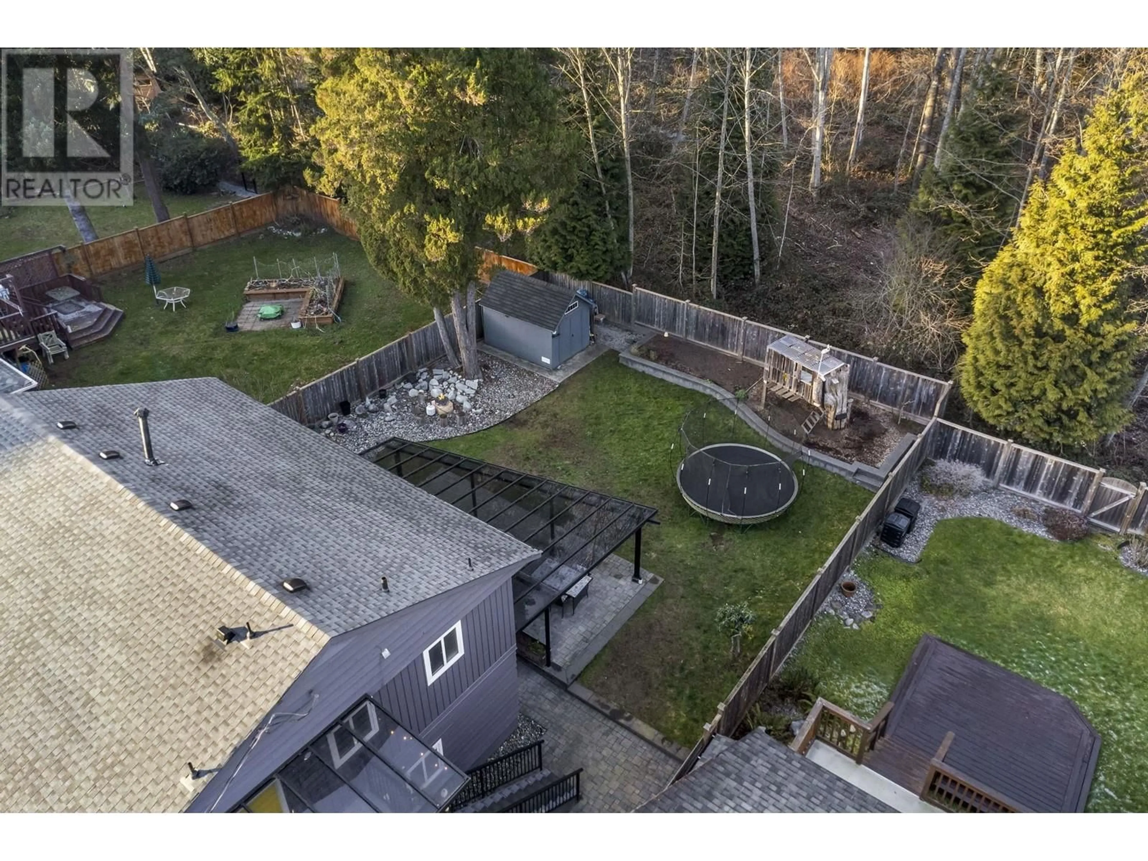 A pic from outside/outdoor area/front of a property/back of a property/a pic from drone, unknown for 1777 CHALMERS AVENUE, Port Coquitlam British Columbia V3B2T3