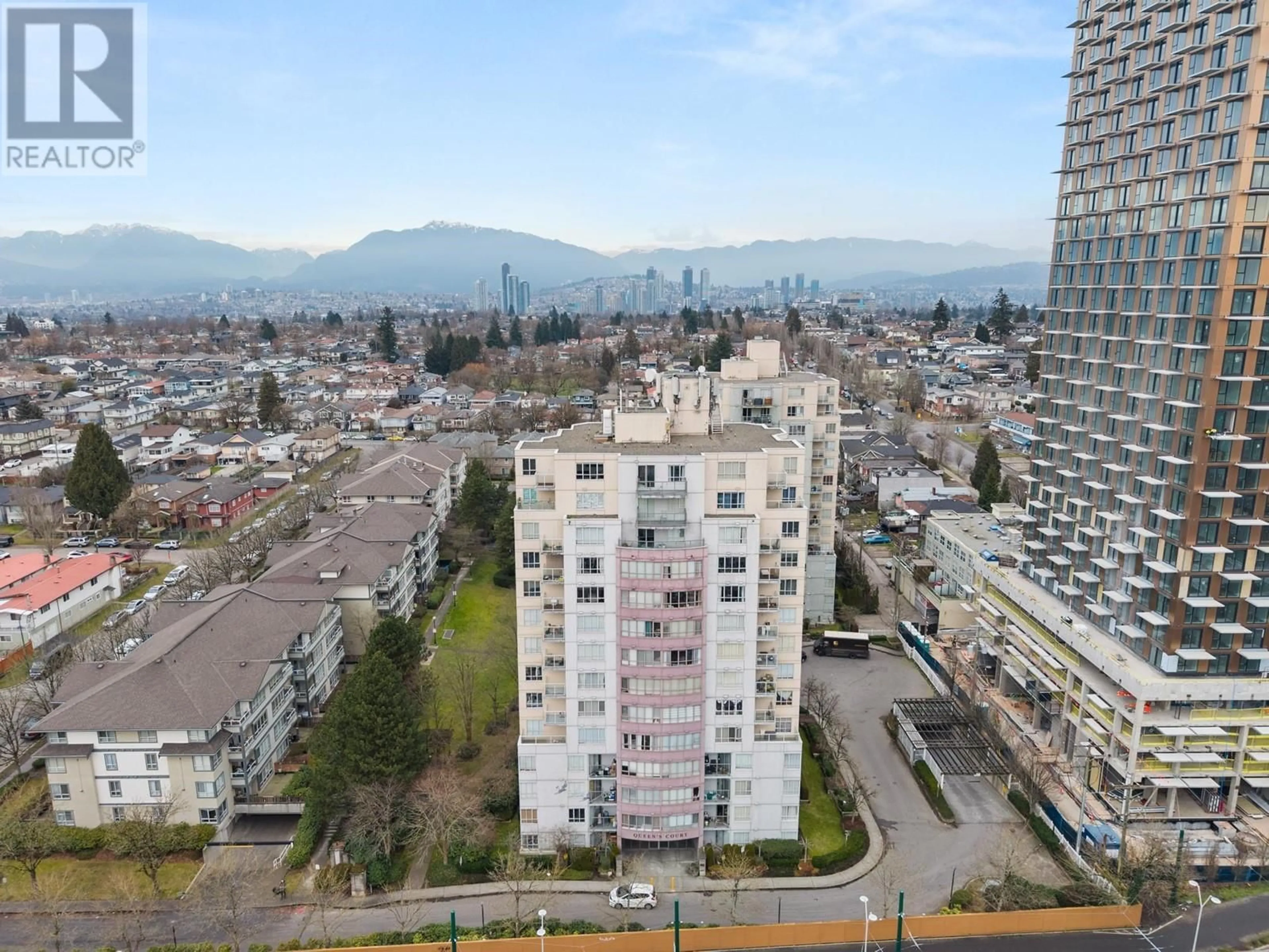 A pic from outside/outdoor area/front of a property/back of a property/a pic from drone, city buildings view from balcony for 212 3455 ASCOT PLACE, Vancouver British Columbia V5R6B7