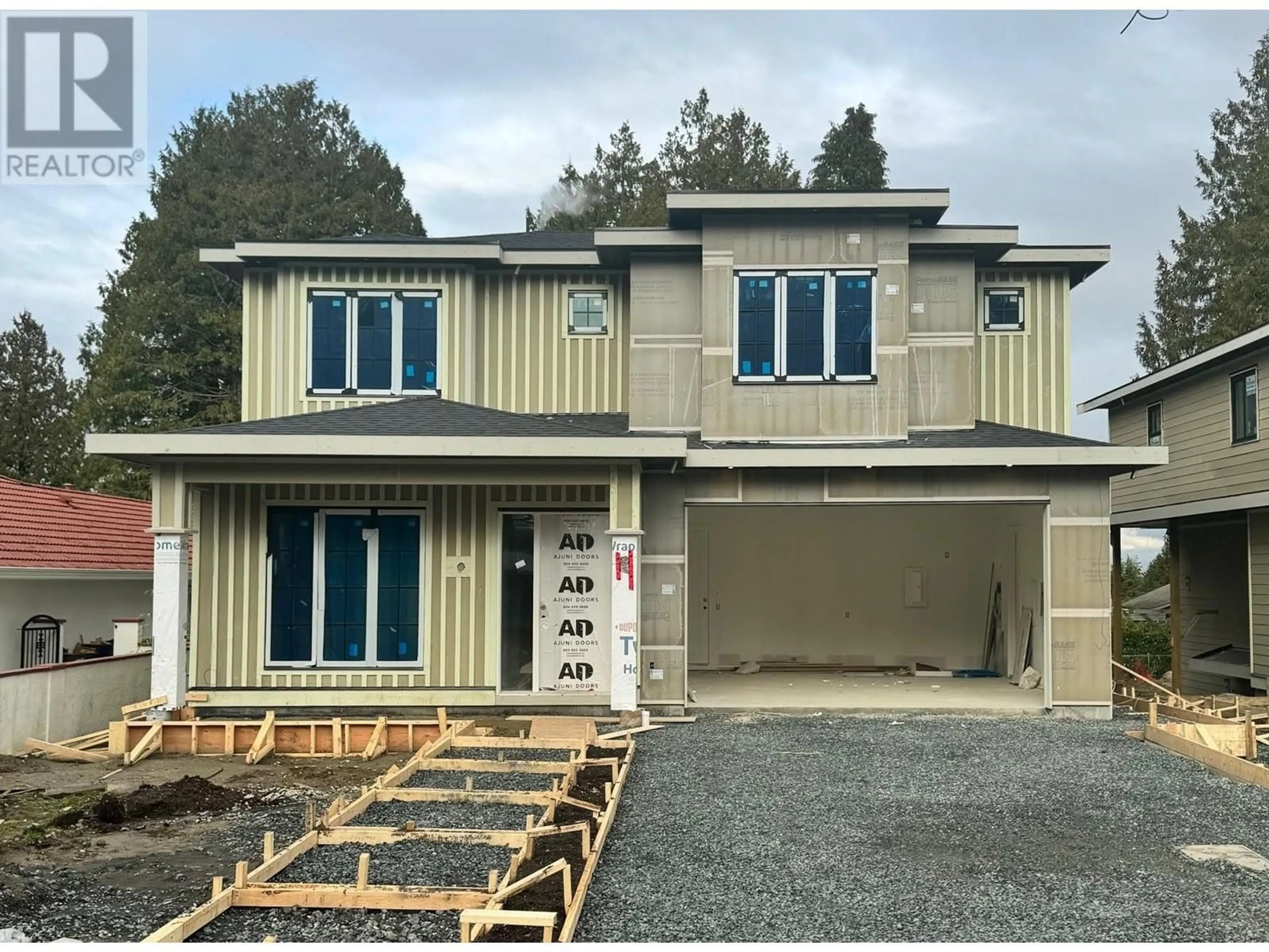 Home with vinyl exterior material, building for 5445 15B AVENUE, Delta British Columbia V4M2G8