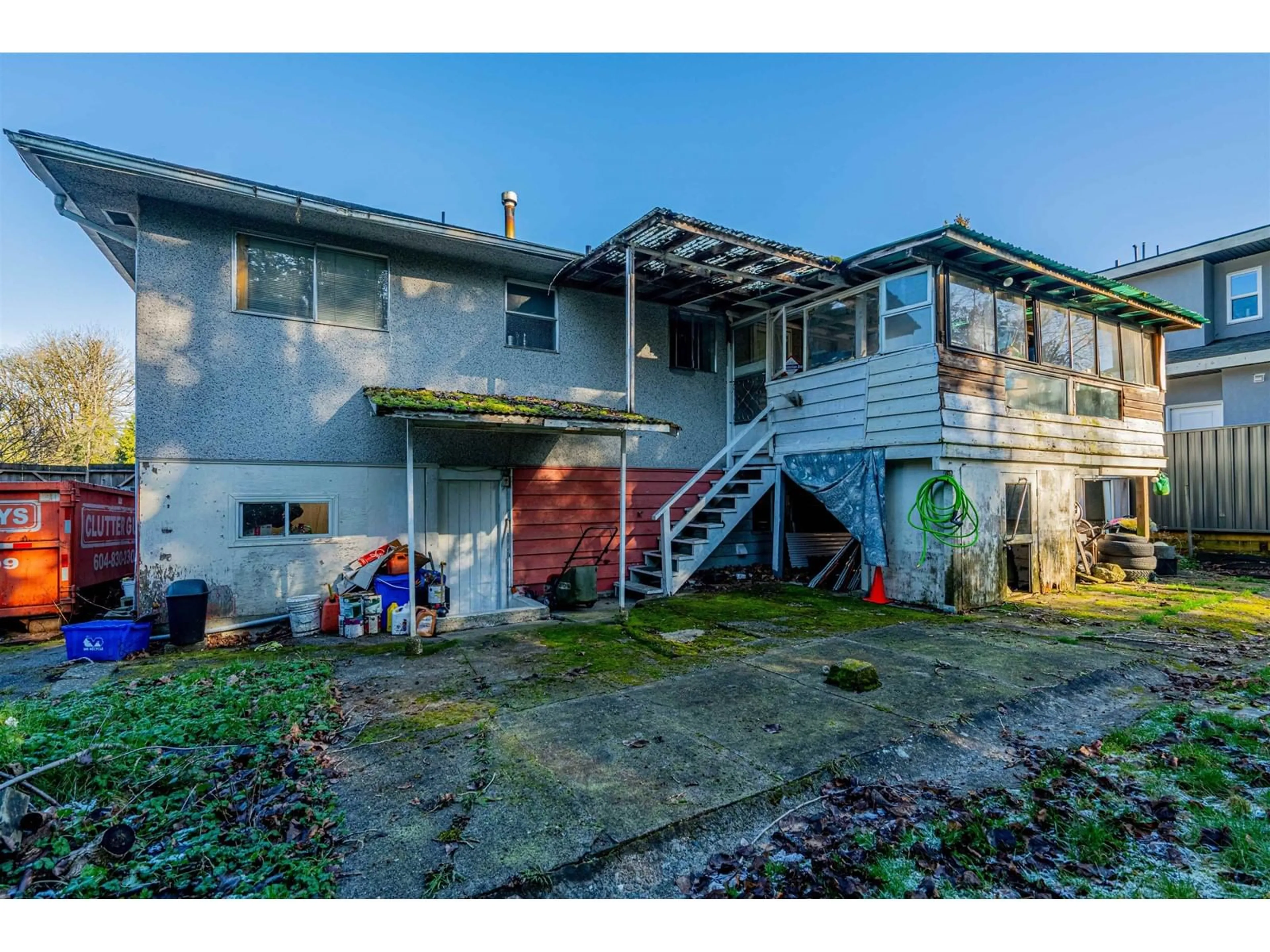 A pic from outside/outdoor area/front of a property/back of a property/a pic from drone, street for 14858 BLACKBIRD CRESCENT, Surrey British Columbia V3R4W6