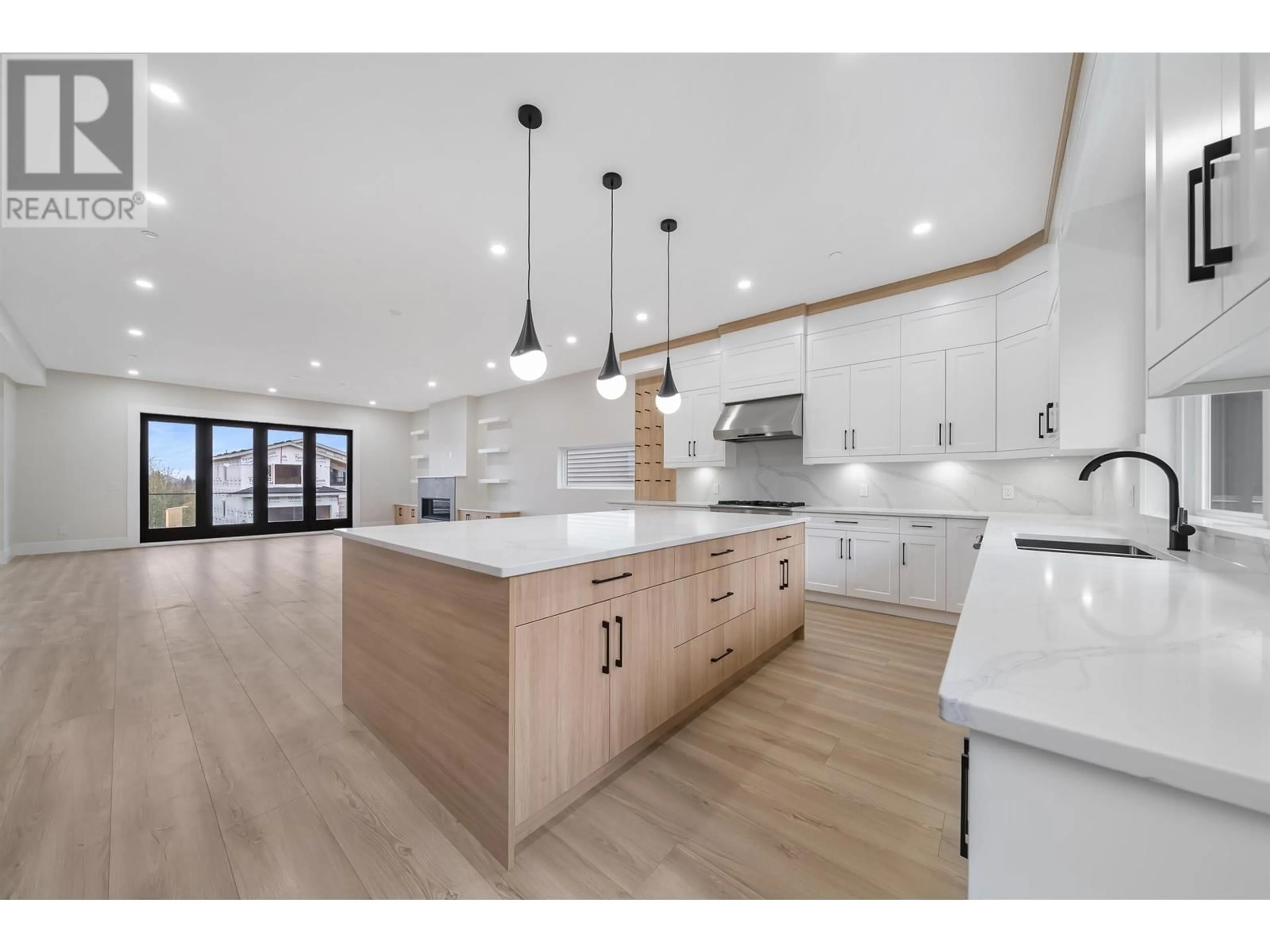 Open concept kitchen, unknown for 13588 BIRDTAIL DRIVE, Maple Ridge British Columbia V4R2P7