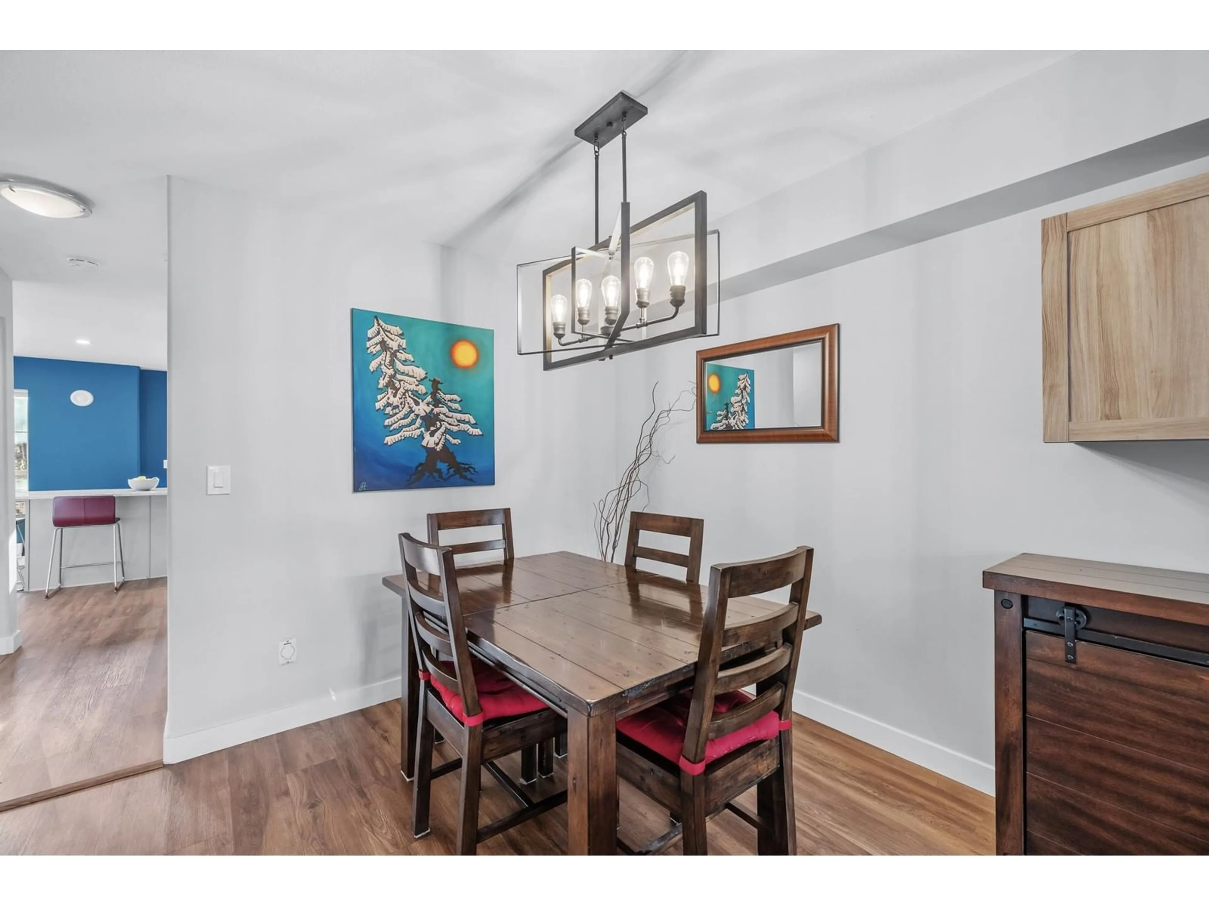 Dining room, wood/laminate floor for 8 8930 WALNUT GROVE DRIVE, Langley British Columbia V1M3K2