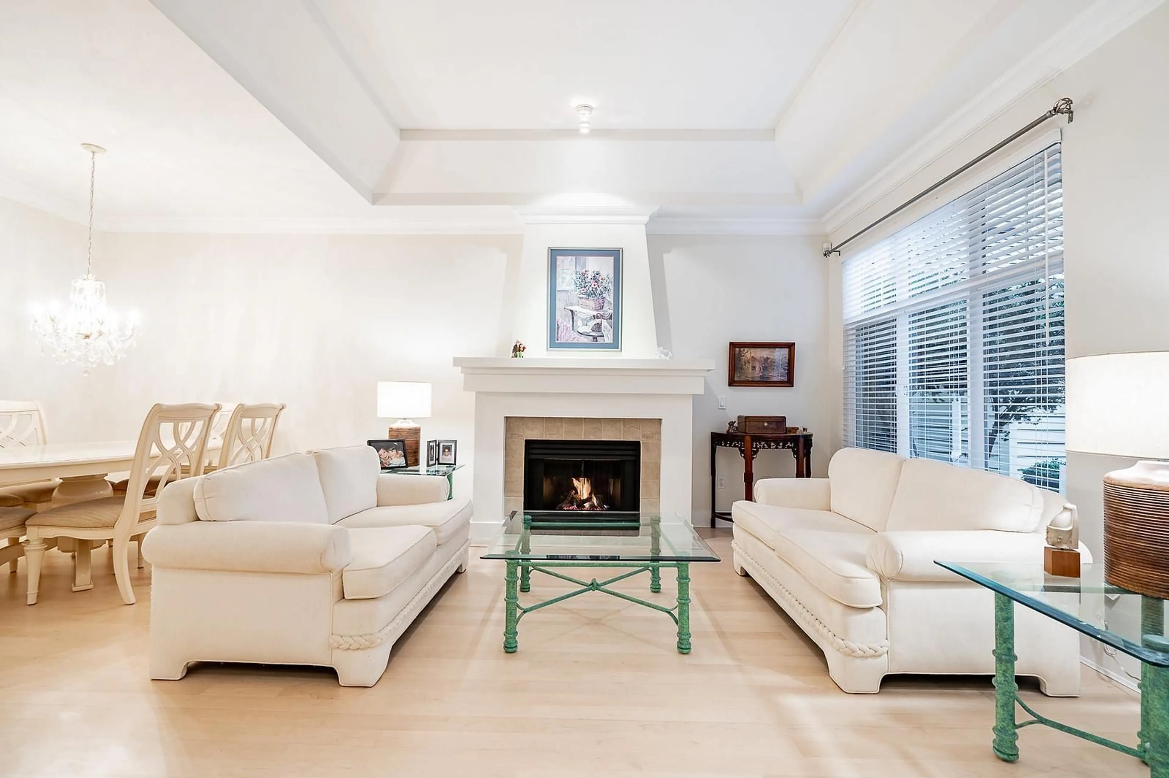 Living room with furniture, ceramic/tile floor for 93 15500 ROSEMARY HEIGHTS CRESCENT, Surrey British Columbia V3Z0K1