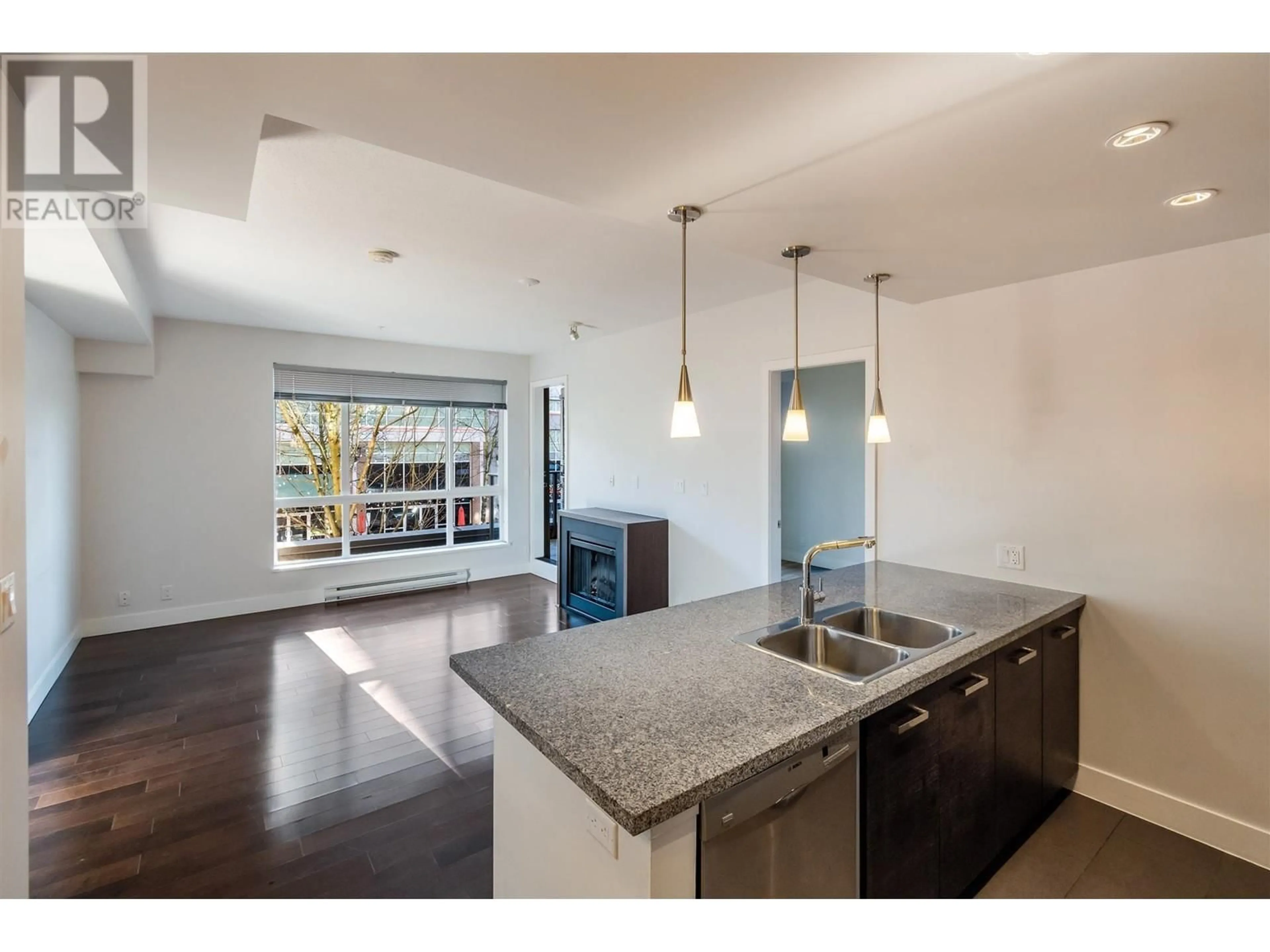 Open concept kitchen, unknown for 209 2957 GLEN DRIVE, Coquitlam British Columbia V3B0B5