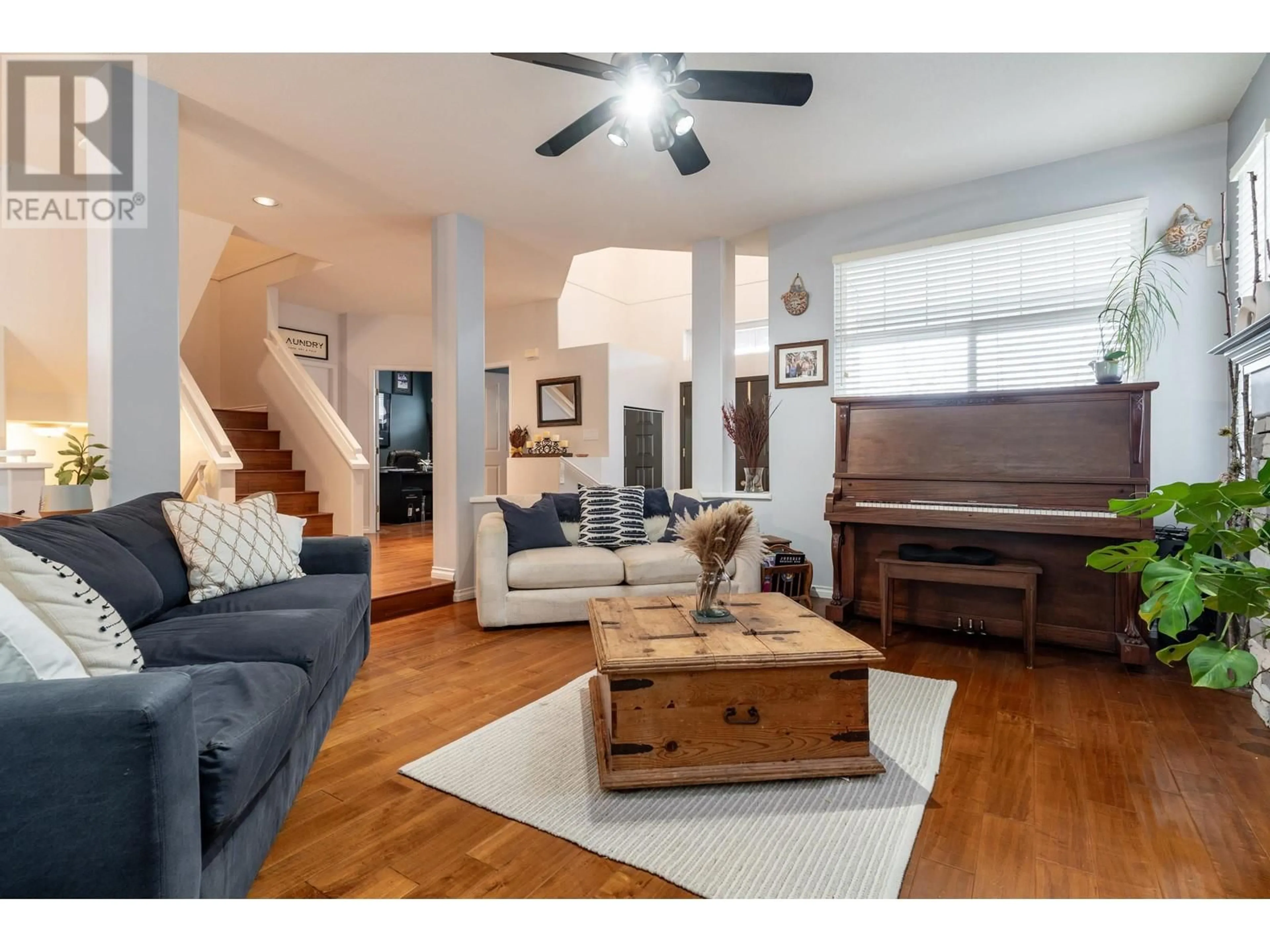 Living room with furniture, wood/laminate floor for 2513 PLATINUM LANE, Coquitlam British Columbia V3E3L1