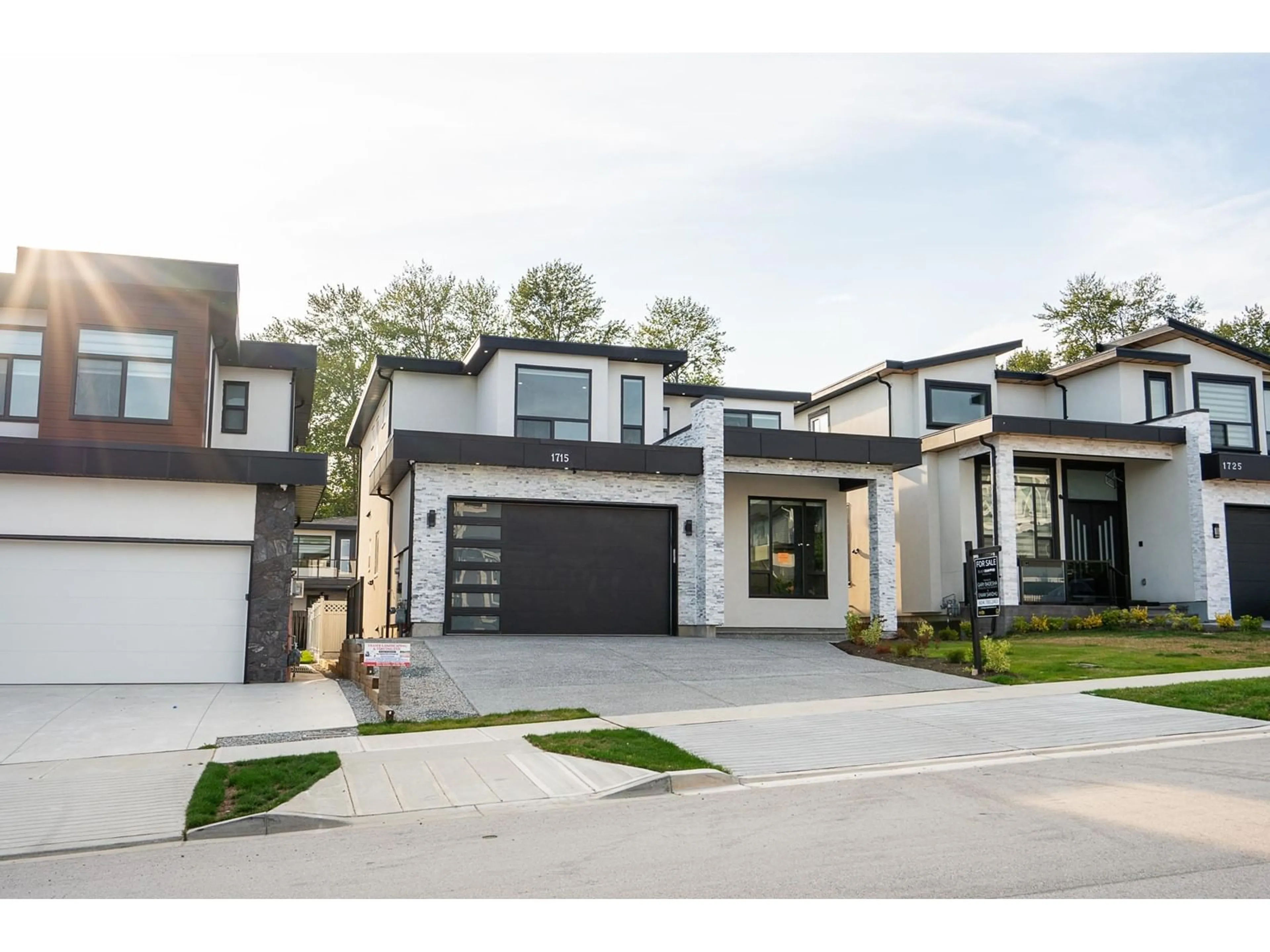 Home with brick exterior material, street for 1715 167 STREET, Surrey British Columbia V3Z0T3