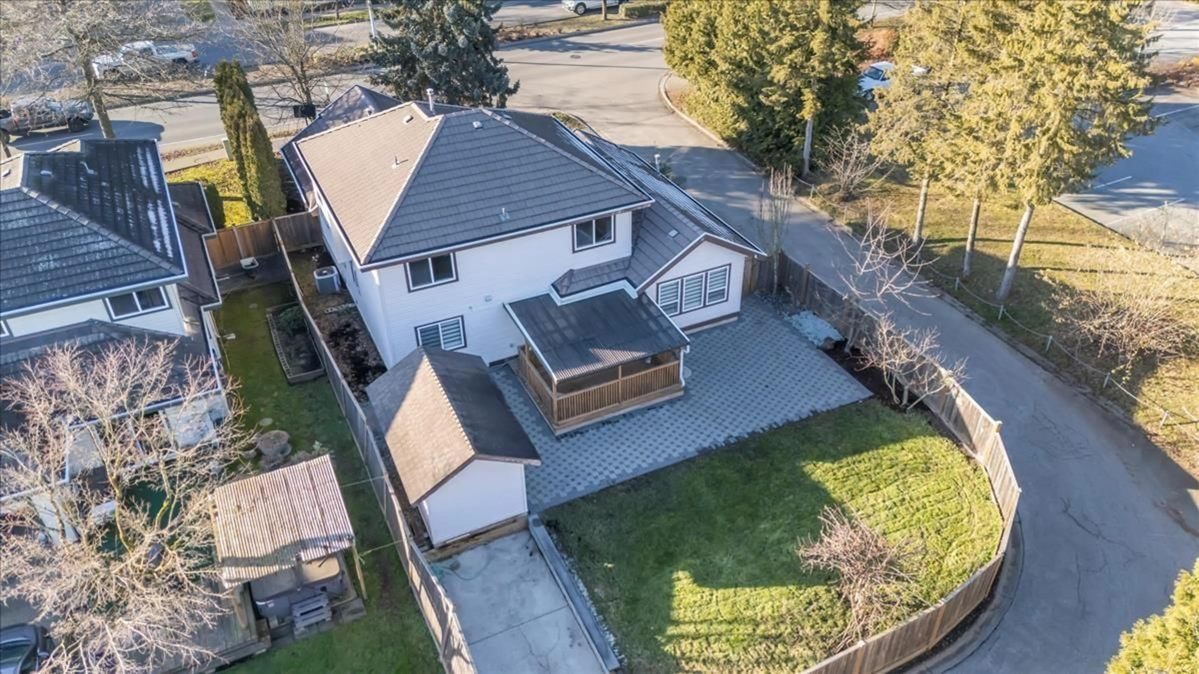 A pic from outside/outdoor area/front of a property/back of a property/a pic from drone, street for 6182 168 STREET, Surrey British Columbia V3S3X8