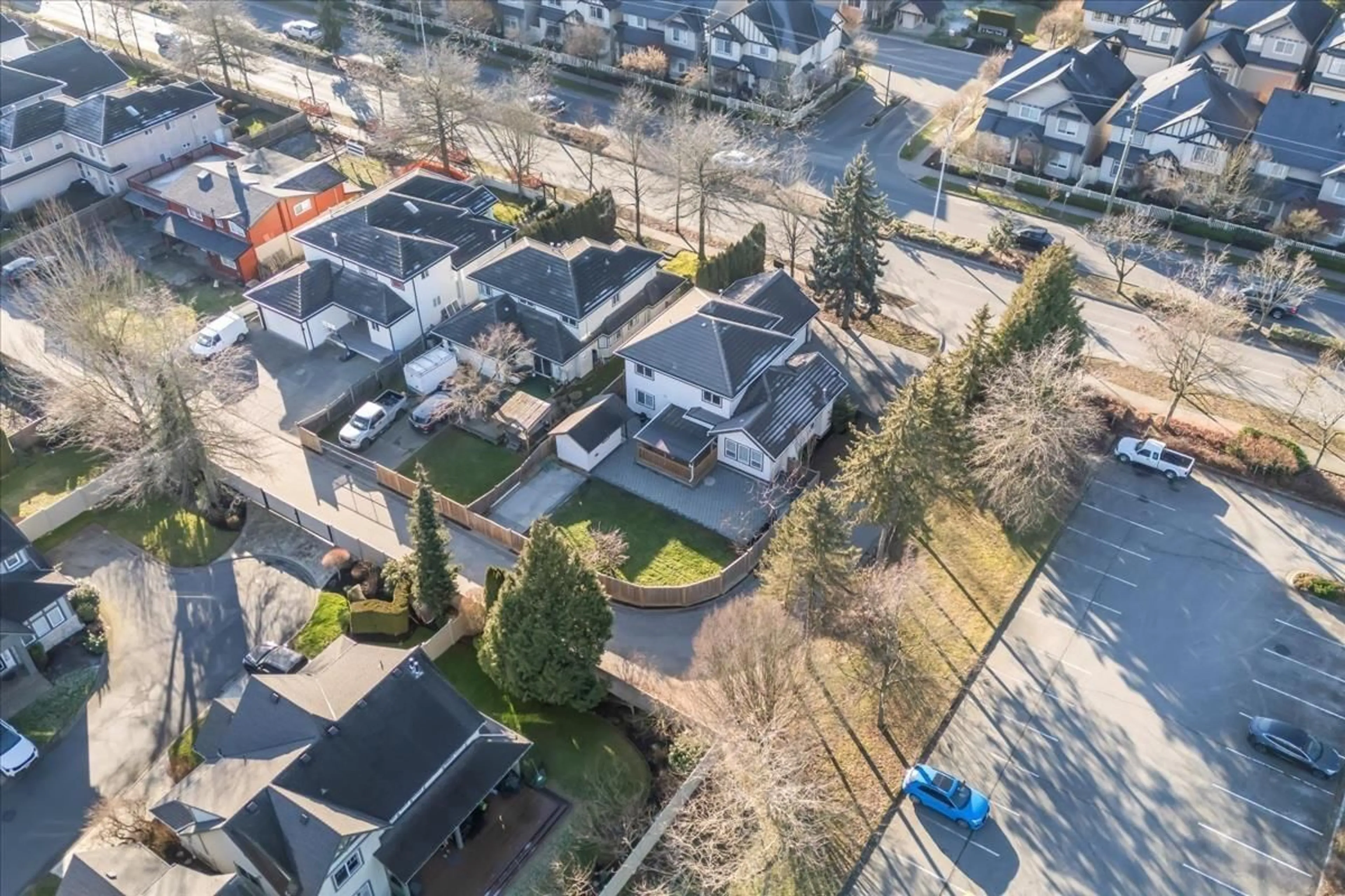 A pic from outside/outdoor area/front of a property/back of a property/a pic from drone, street for 6182 168 STREET, Surrey British Columbia V3S3X8