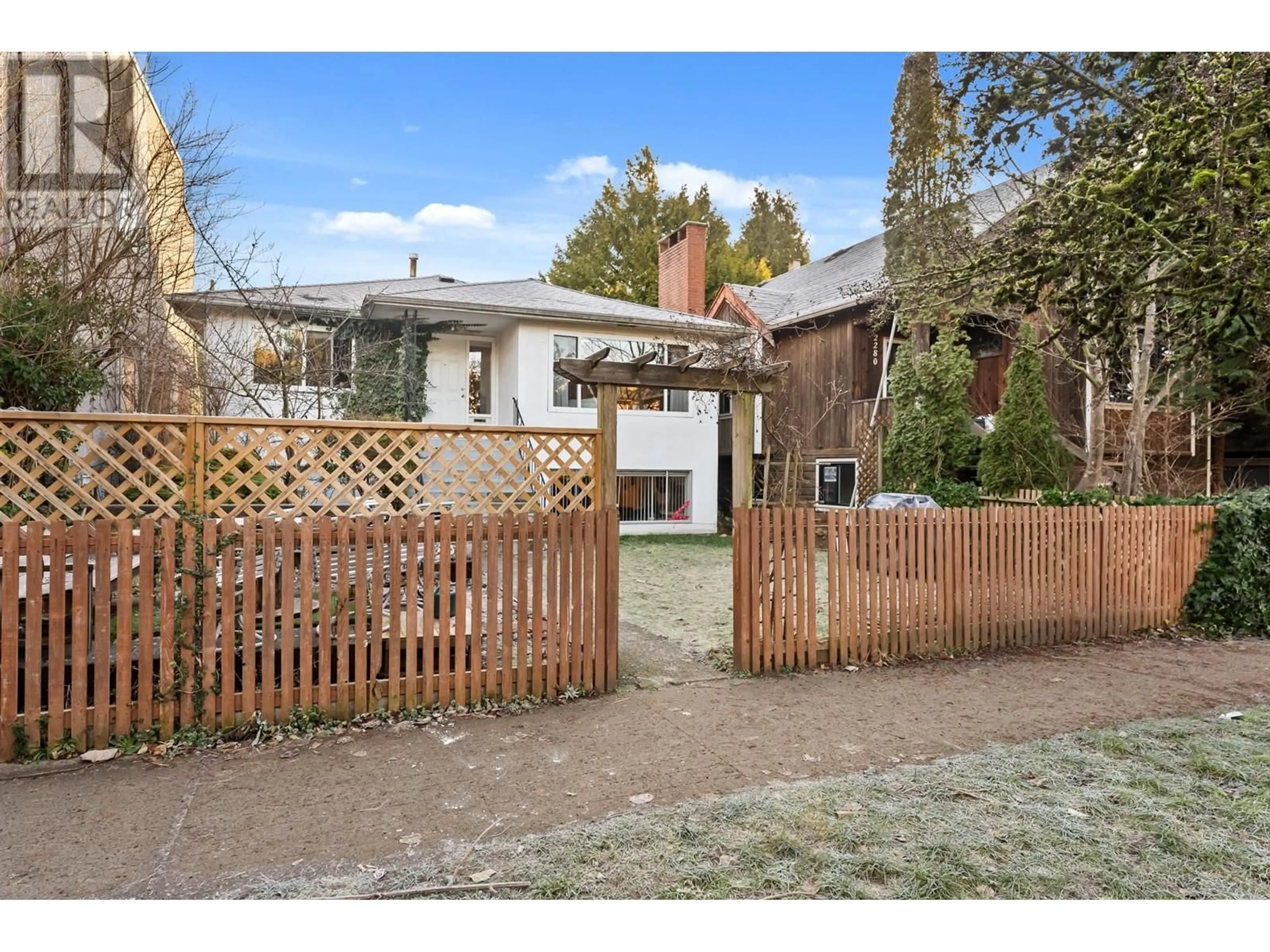 A pic from outside/outdoor area/front of a property/back of a property/a pic from drone, street for 2264 BLENHEIM STREET, Vancouver British Columbia V6K4J3