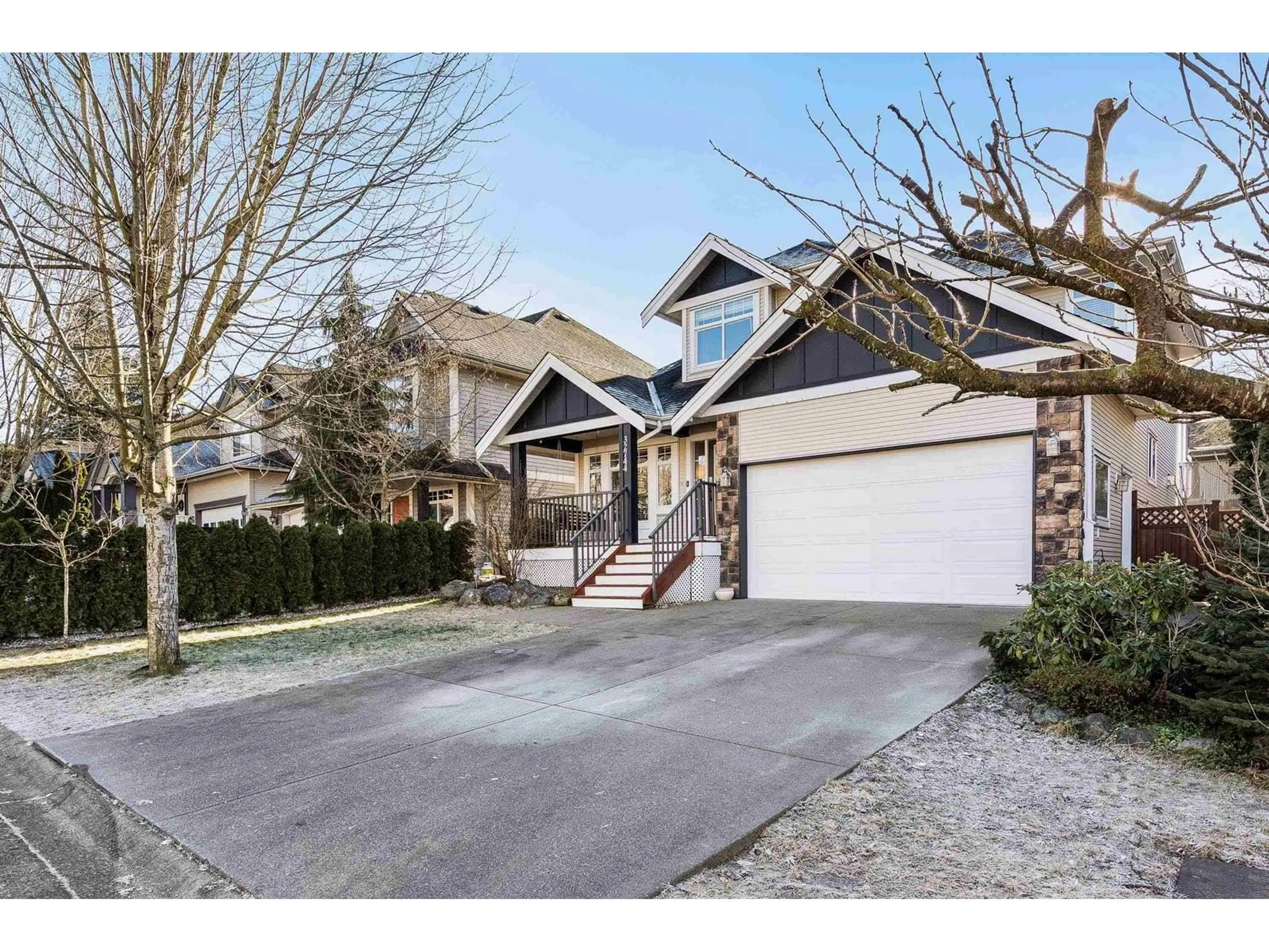Home with brick exterior material, street for 32744 HOOD, Mission British Columbia V2V7R9