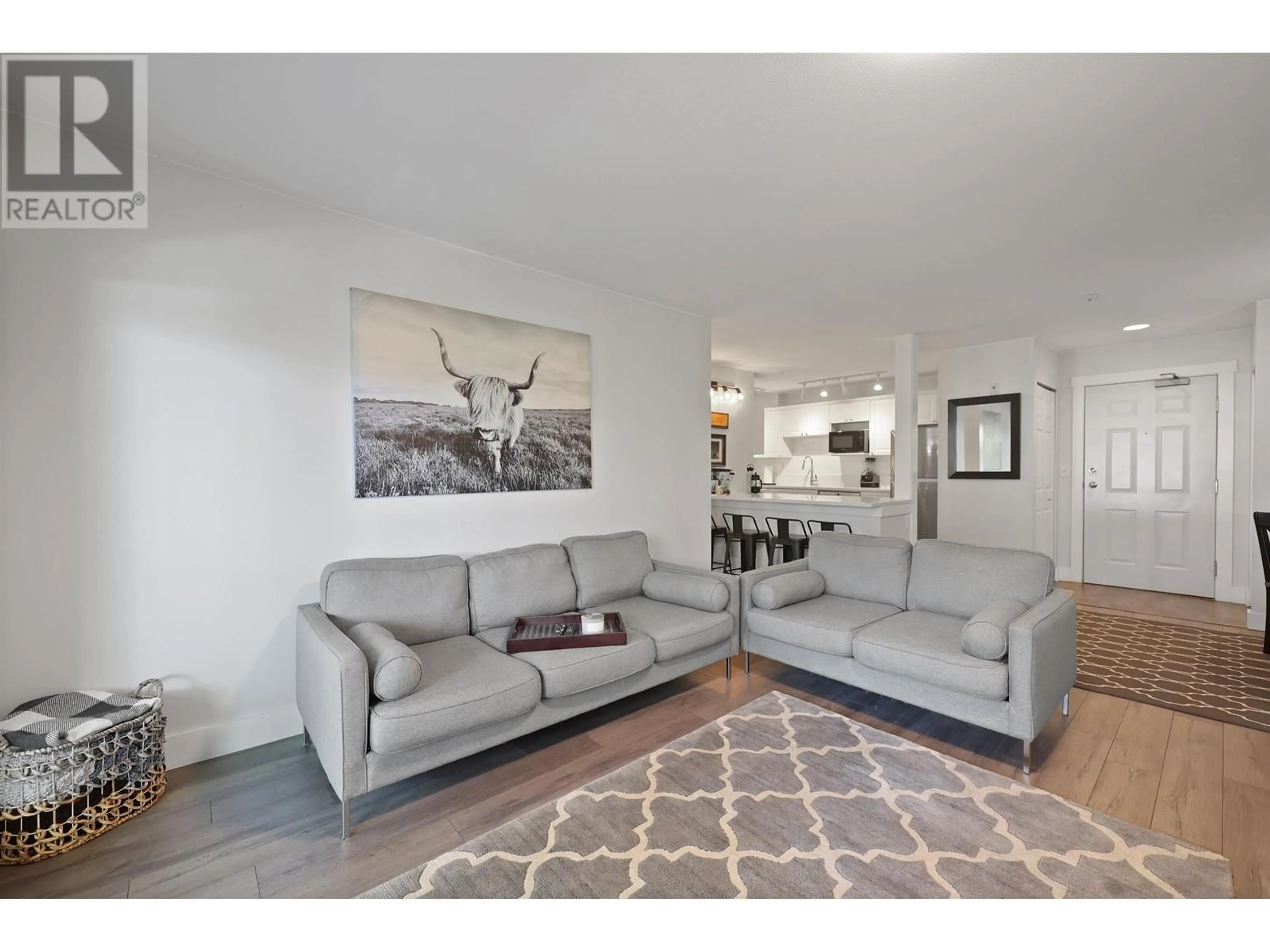 Living room with furniture, unknown for 306 - 128 8TH STREET, North Vancouver British Columbia V7M3M1