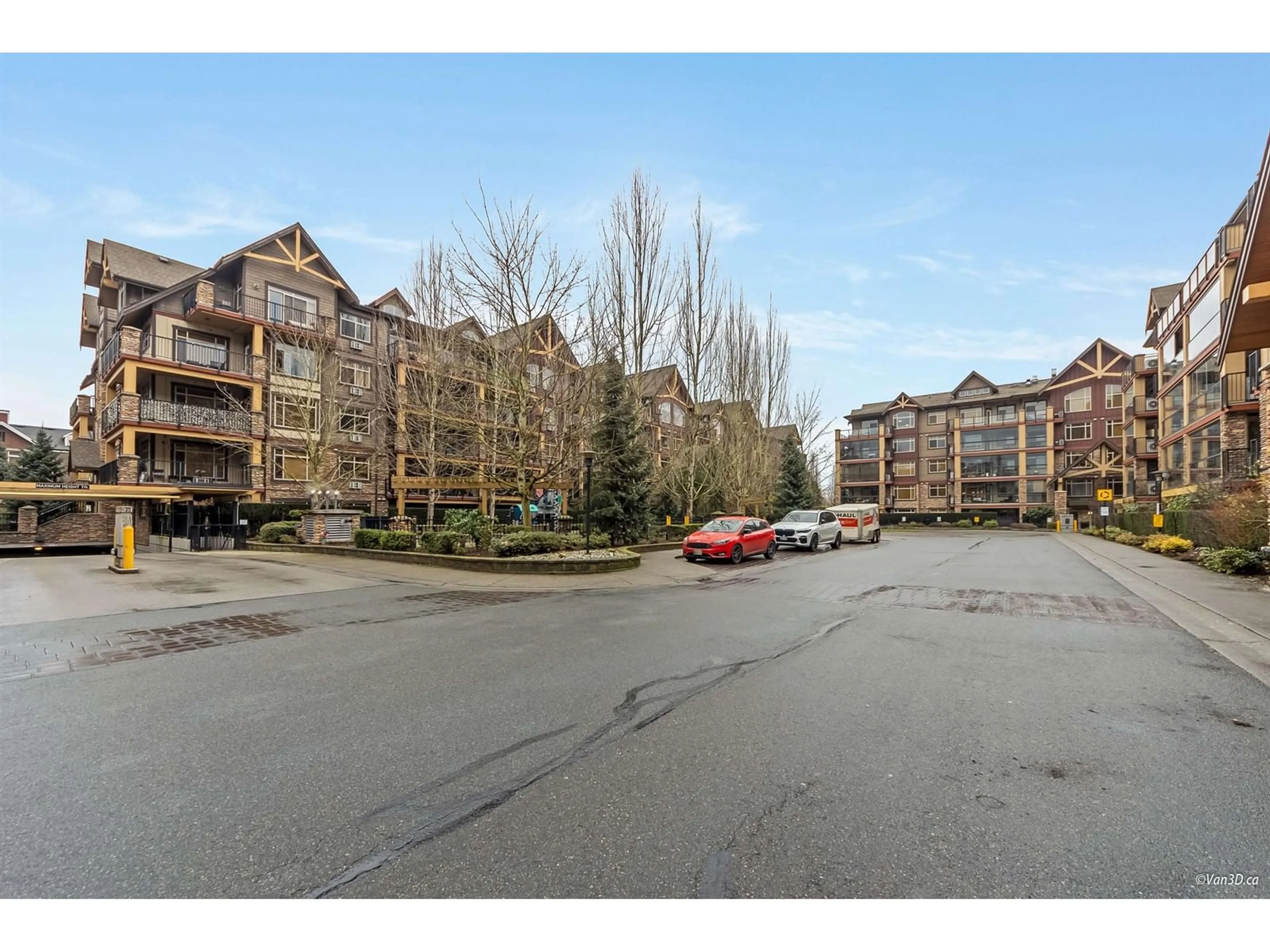 A pic from outside/outdoor area/front of a property/back of a property/a pic from drone, mountain view for 367 - 8328 207A, Langley British Columbia V2Y0K5