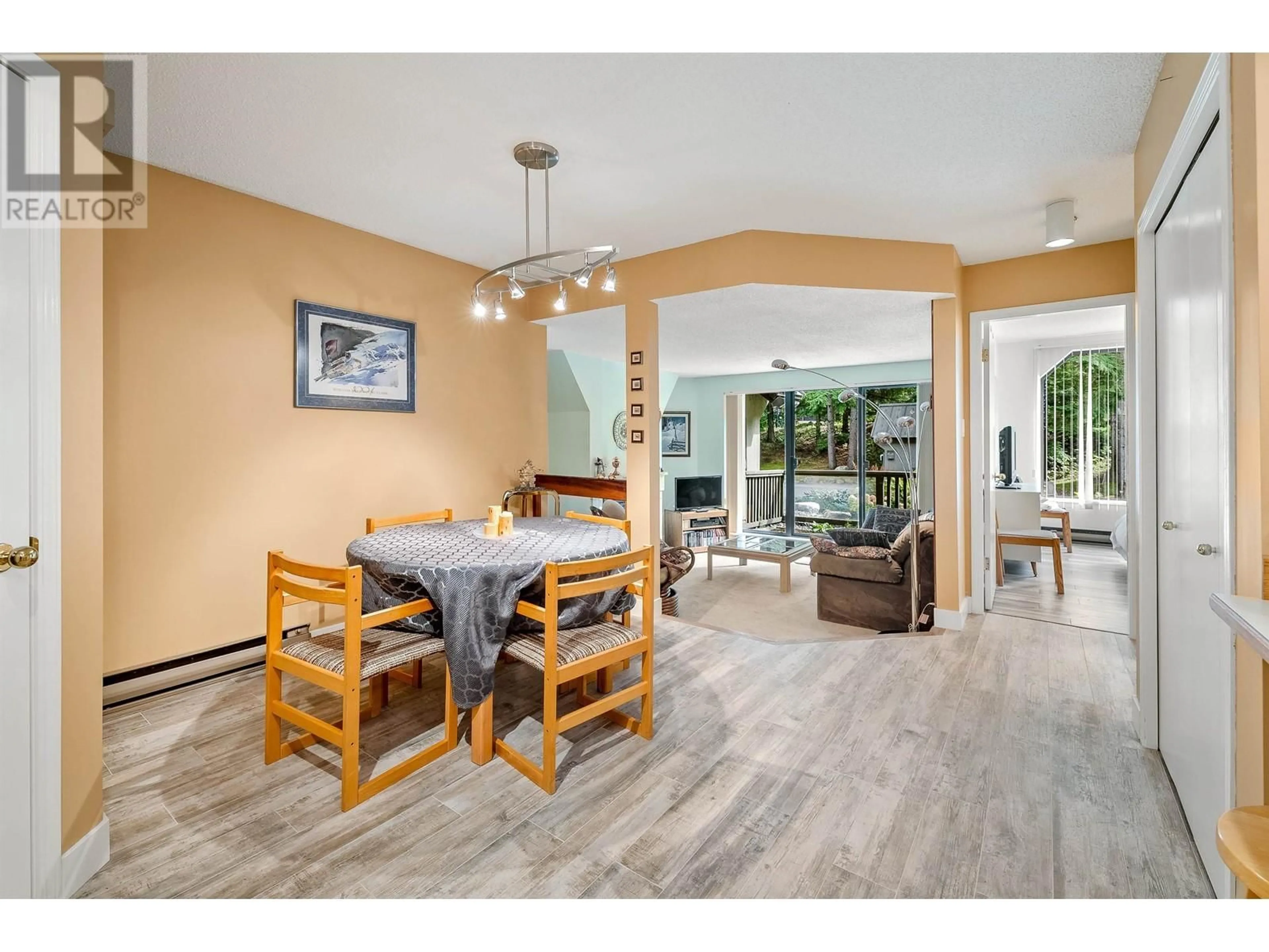 Dining room, unknown for 4 - 4510 BLACKCOMB WAY, Whistler British Columbia V8E0X8