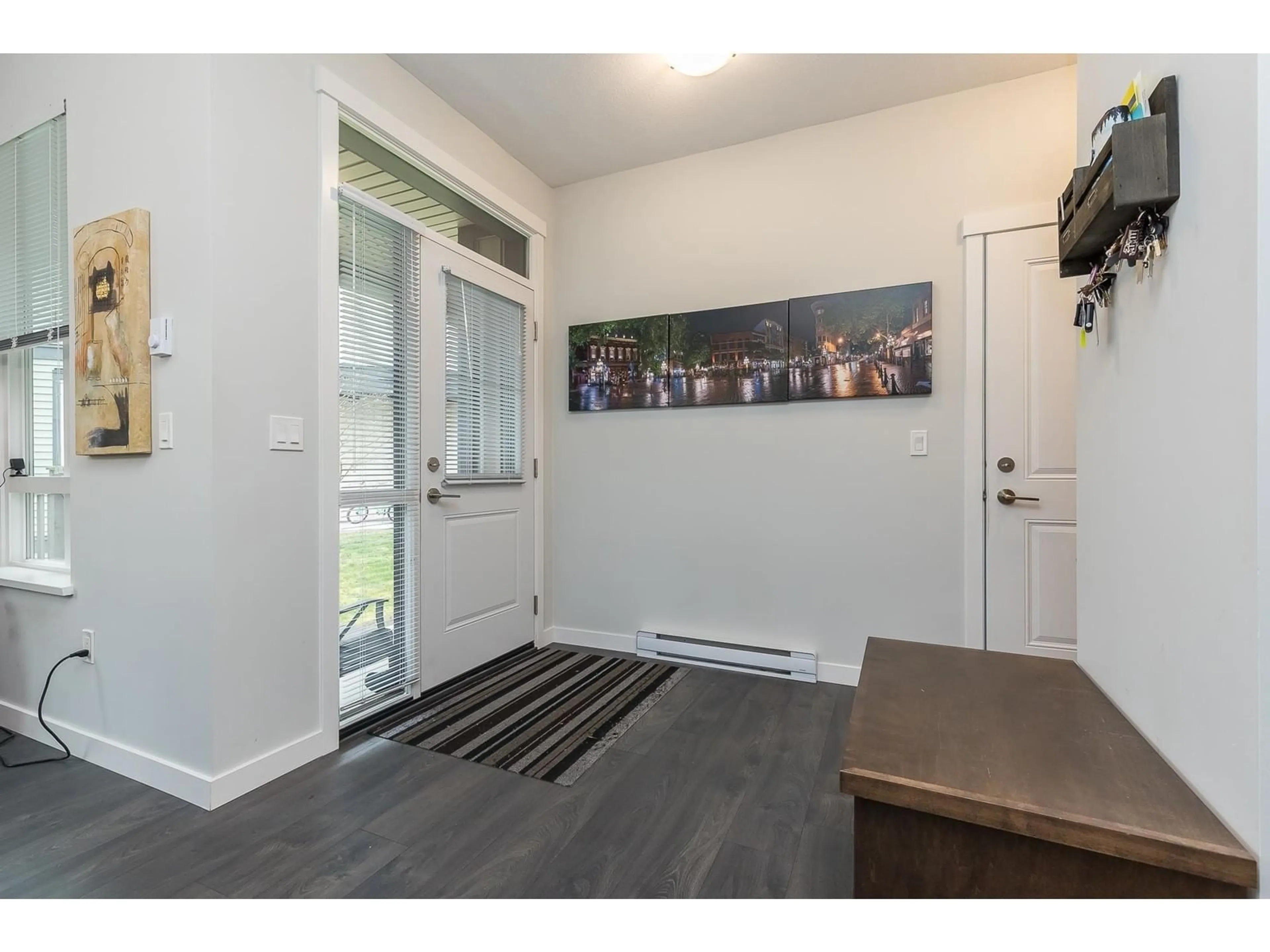 Indoor entryway for 117 30930 WESTRIDGE PLACE, Abbotsford British Columbia V2T0H6