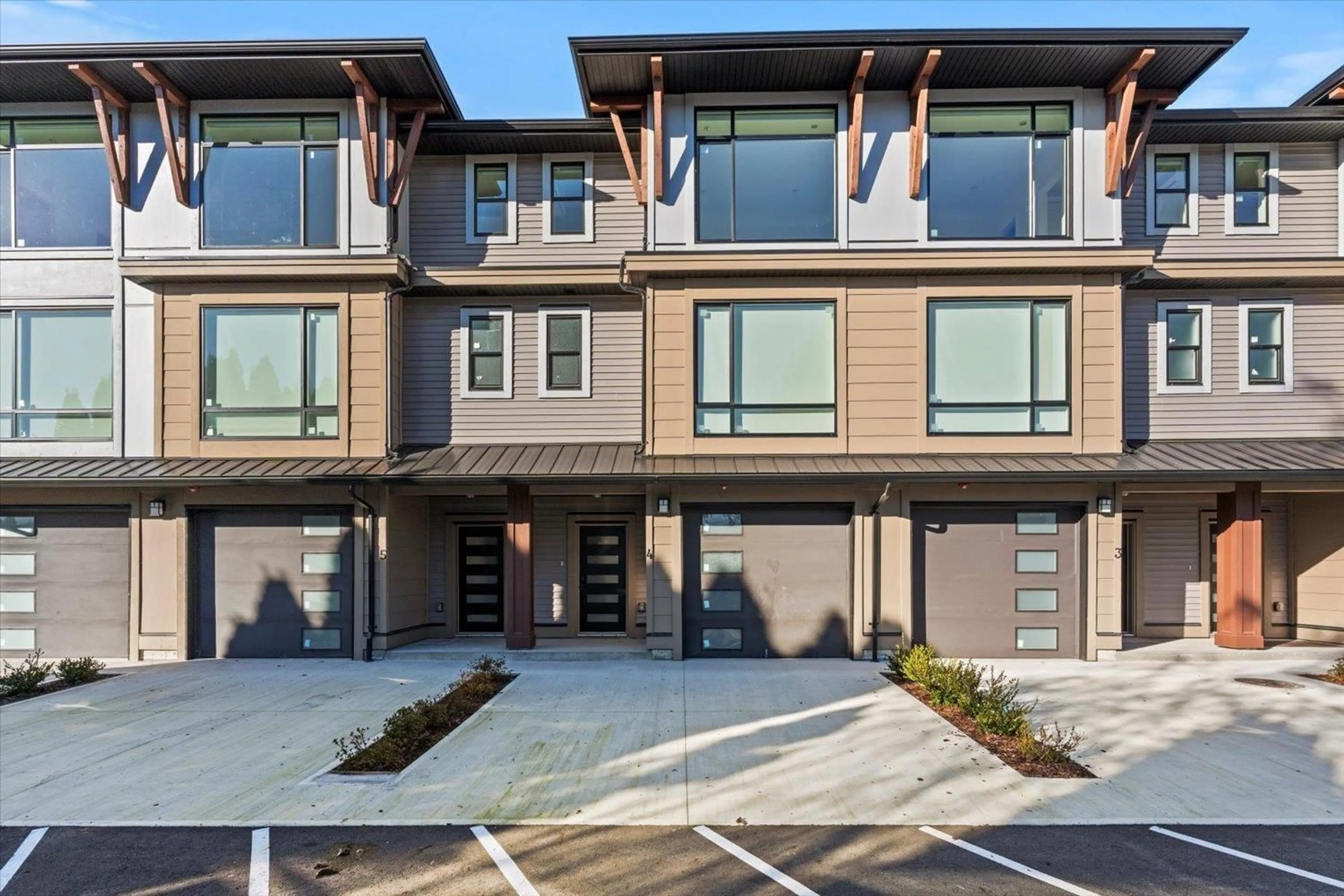 Unknown for 4 - 9603 BROADWAY STREET, Chilliwack British Columbia V2P5T7