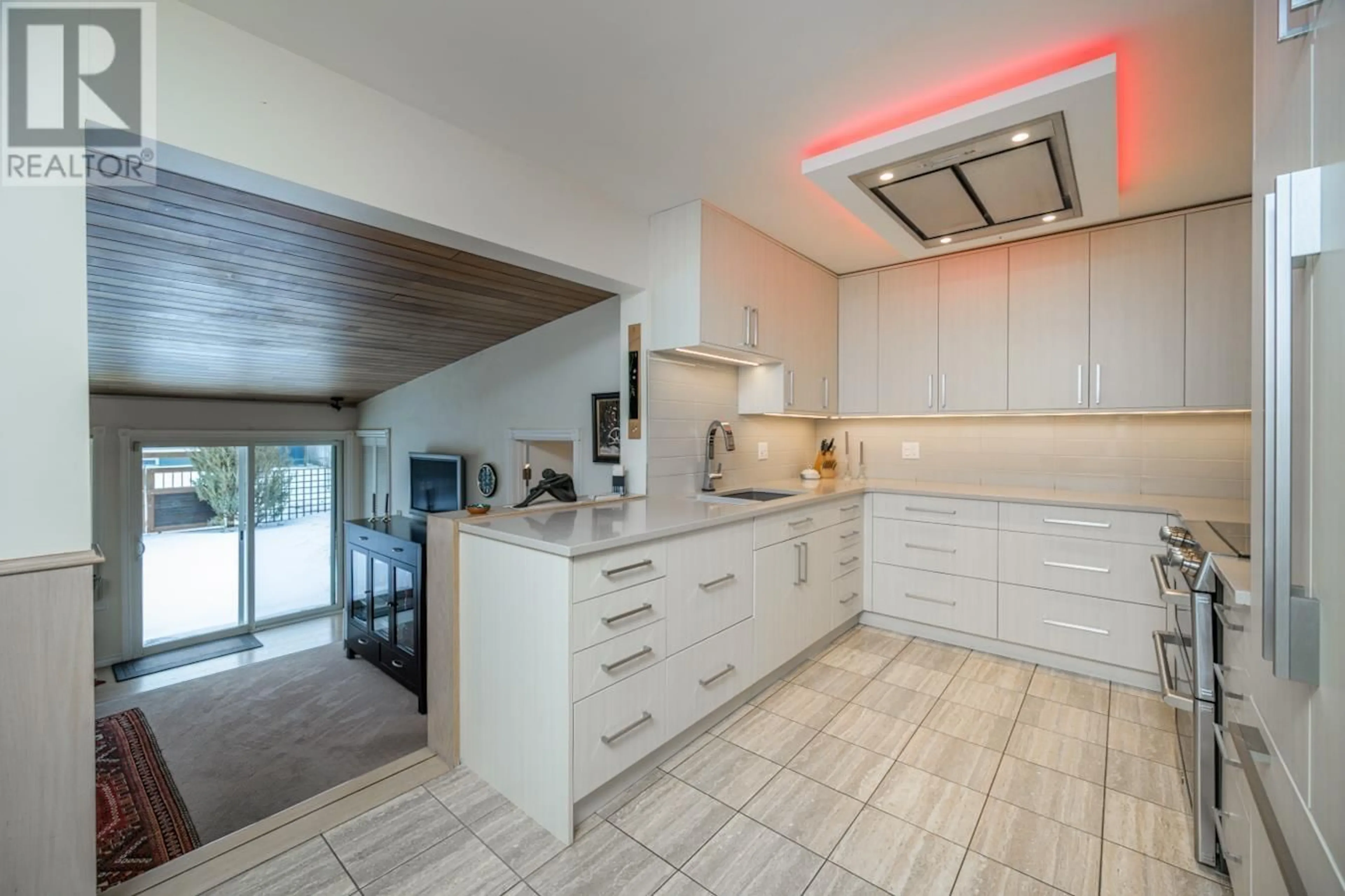 Contemporary kitchen, ceramic/tile floor for 1867 GORSE STREET, Prince George British Columbia V2L1G7