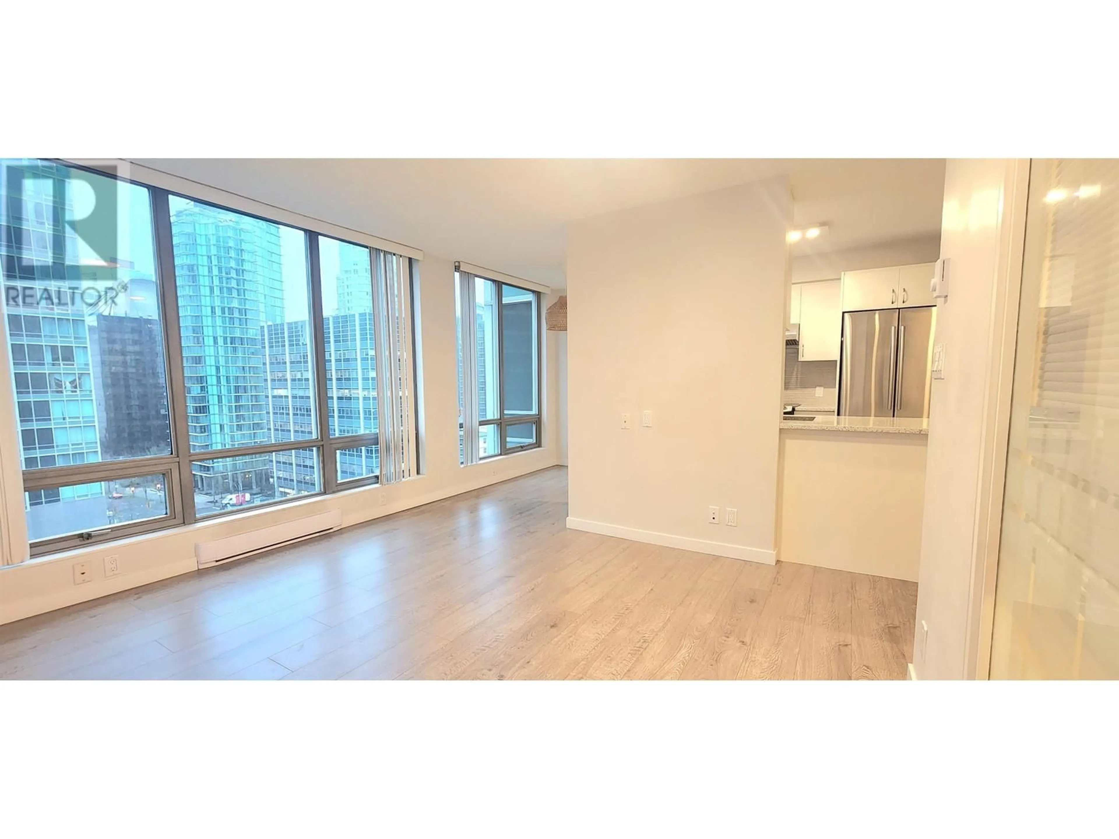 A pic of a room for 901 1200 W GEORGIA STREET, Vancouver British Columbia V6E4R2