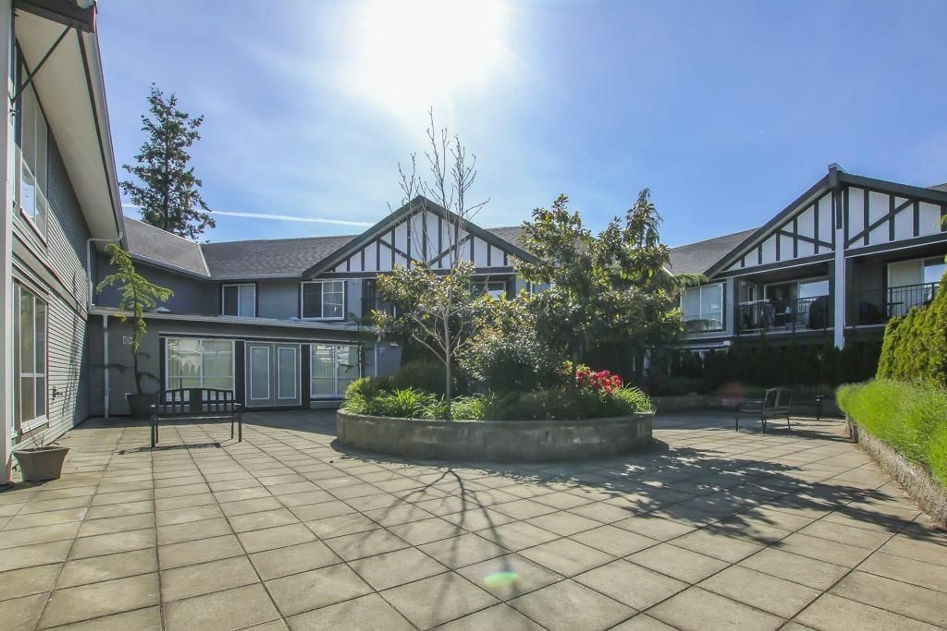 A pic from outside/outdoor area/front of a property/back of a property/a pic from drone, street for 220 12088 75A AVENUE, Surrey British Columbia V3W1Y4