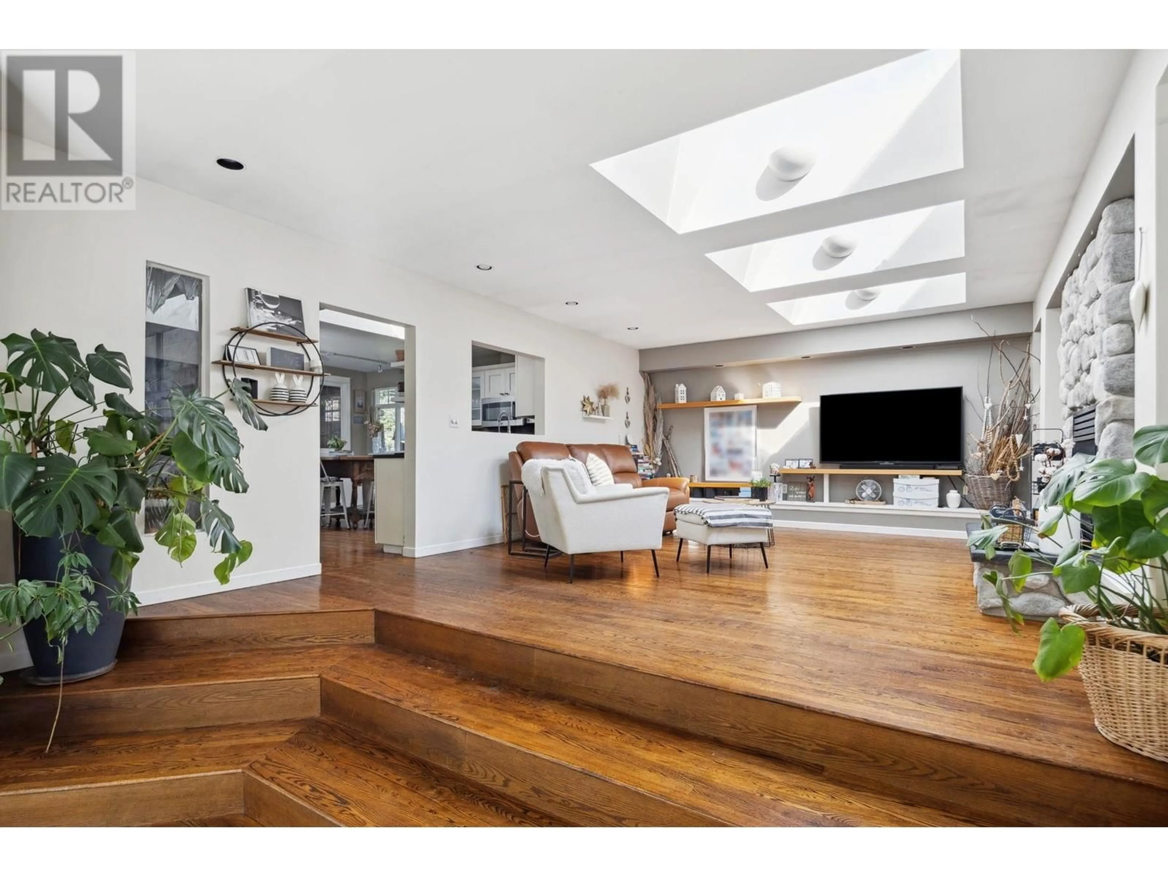 Unknown for 4874 11A AVENUE, Delta British Columbia V4M1Z4