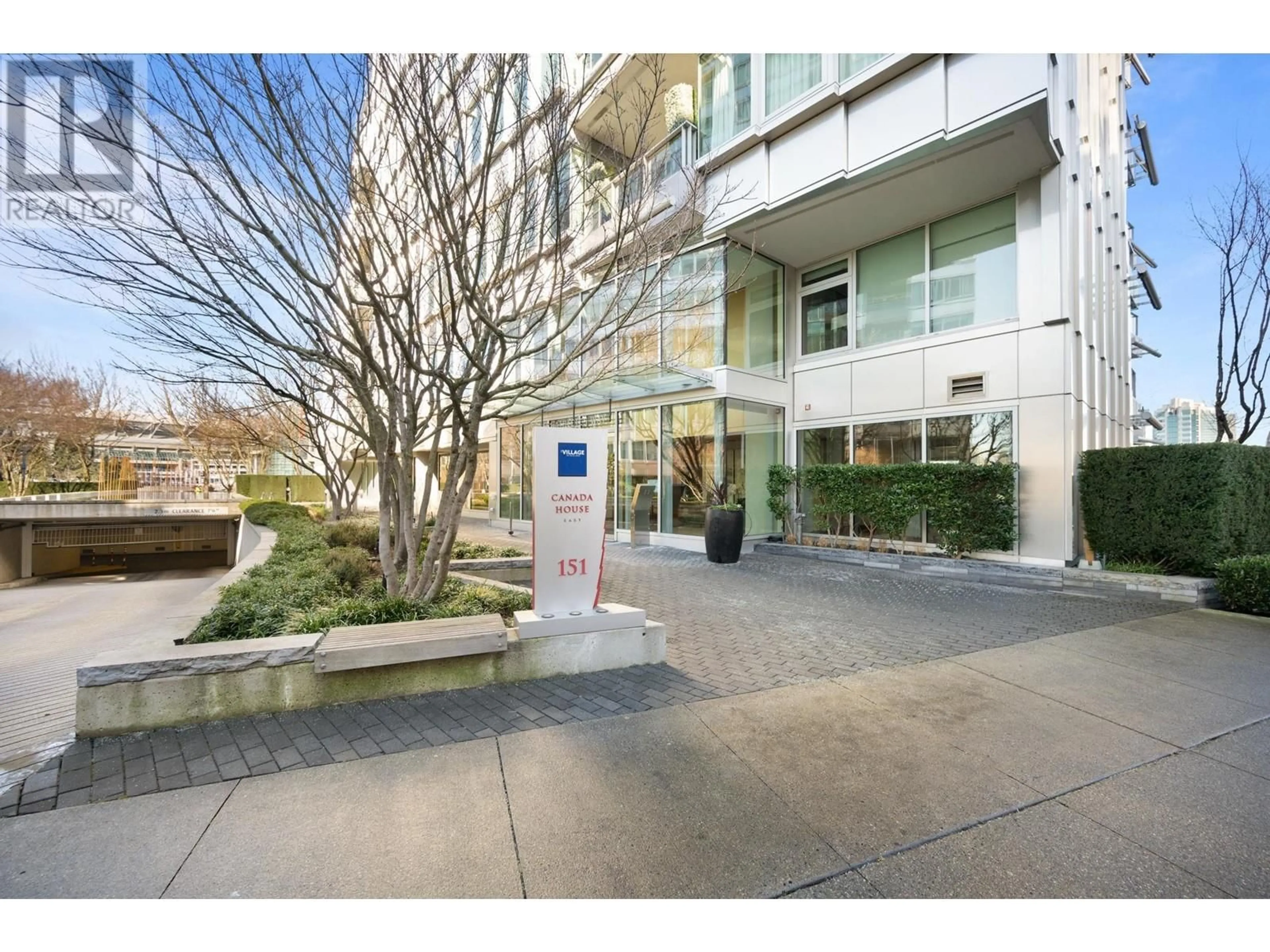 Indoor foyer for 102 151 W ATHLETES WAY, Vancouver British Columbia V5Y0E5