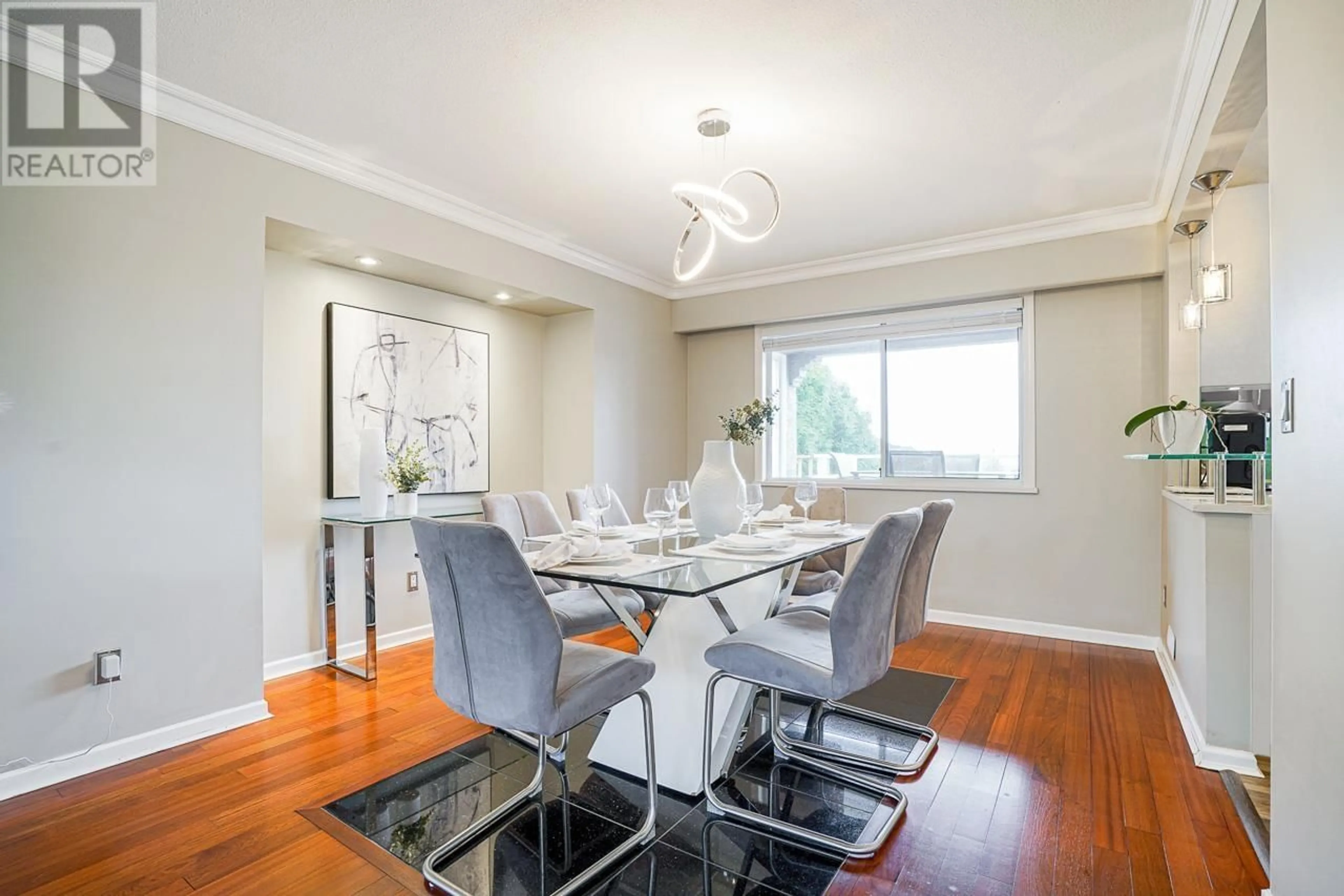 Dining room, wood/laminate floor for 858 CITADEL DRIVE, Port Coquitlam British Columbia V3C6B1