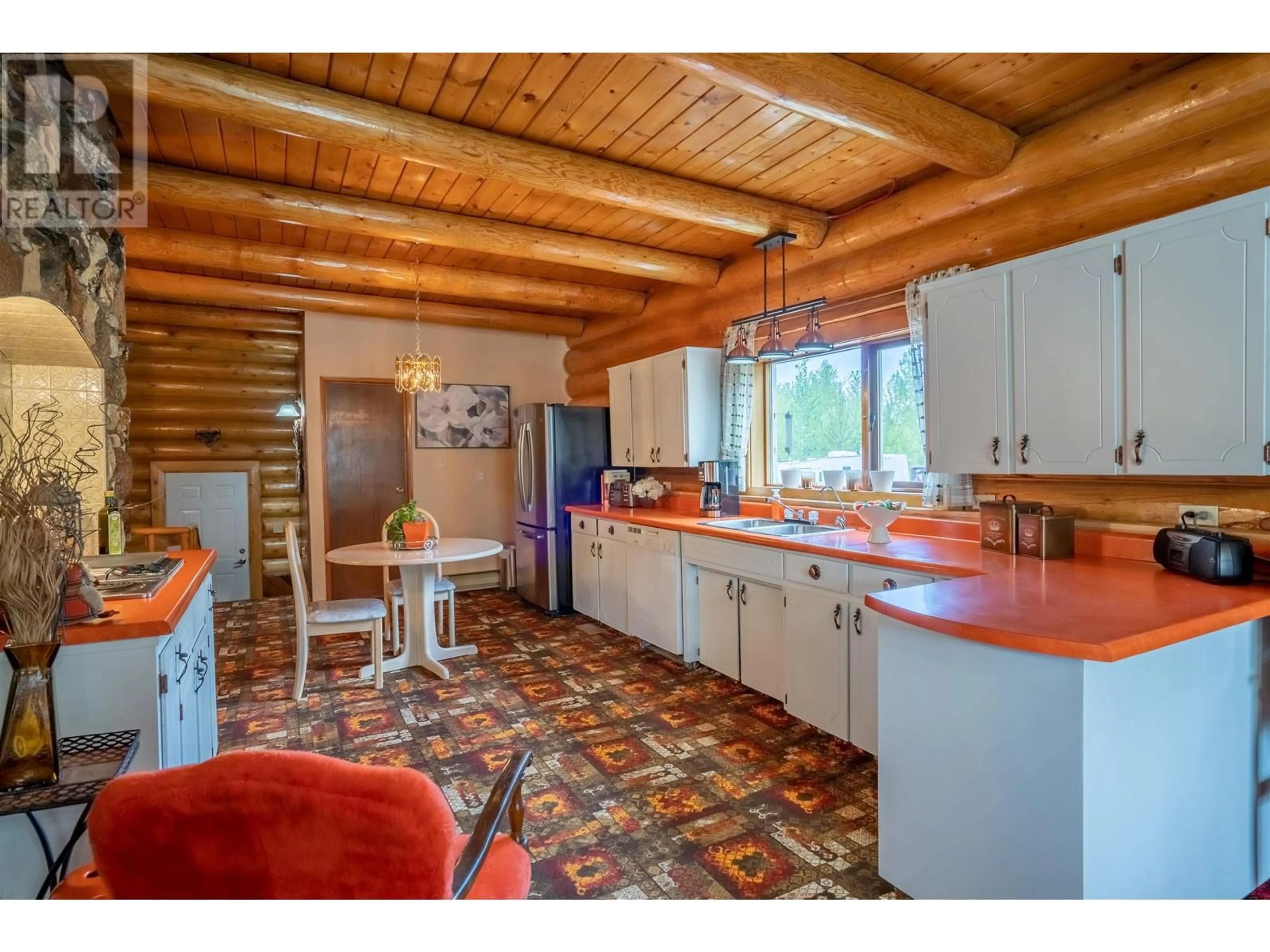 Rustic kitchen, unknown for 31815 CARIBOO HIGHWAY, Prince George British Columbia V2N5Z8
