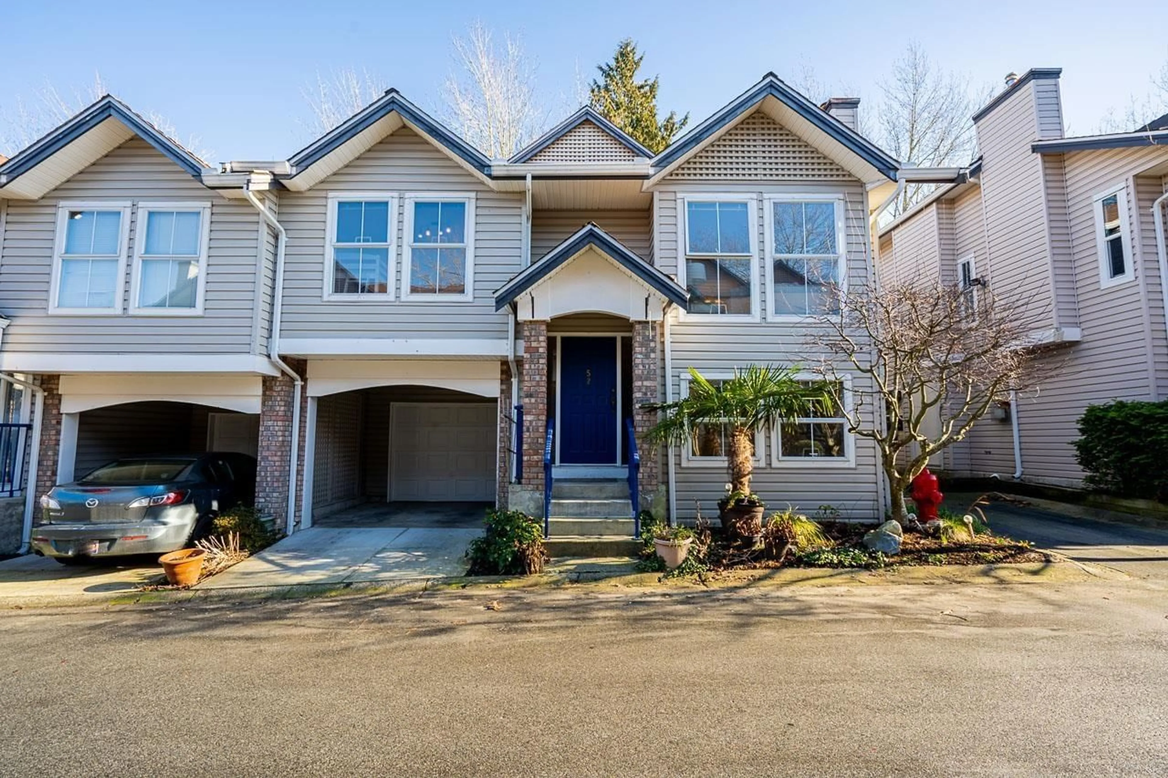 Home with vinyl exterior material, street for 52 8716 WALNUT GROVE DRIVE, Langley British Columbia V1M2K2